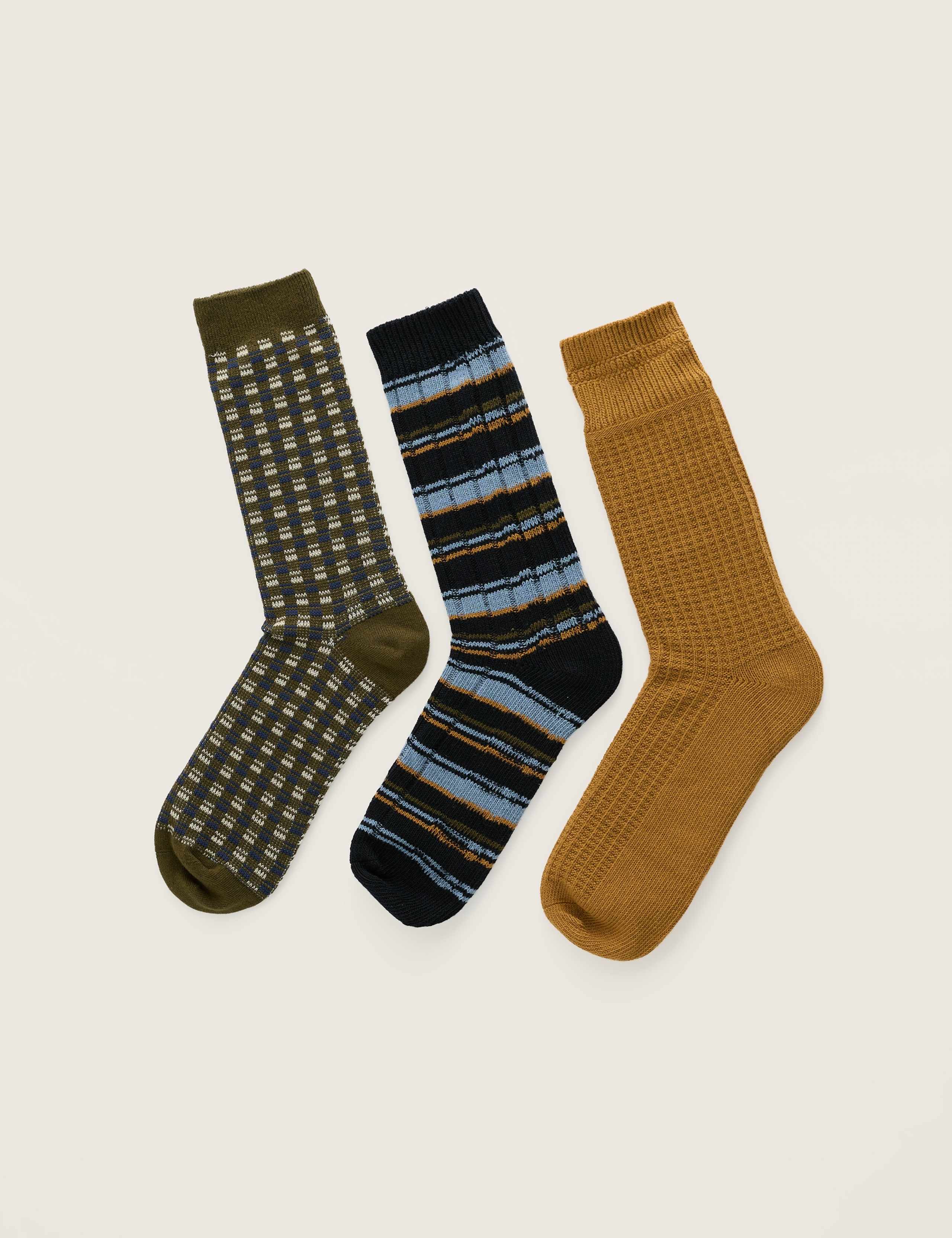 3pk Novelty Cotton Rich Socks
