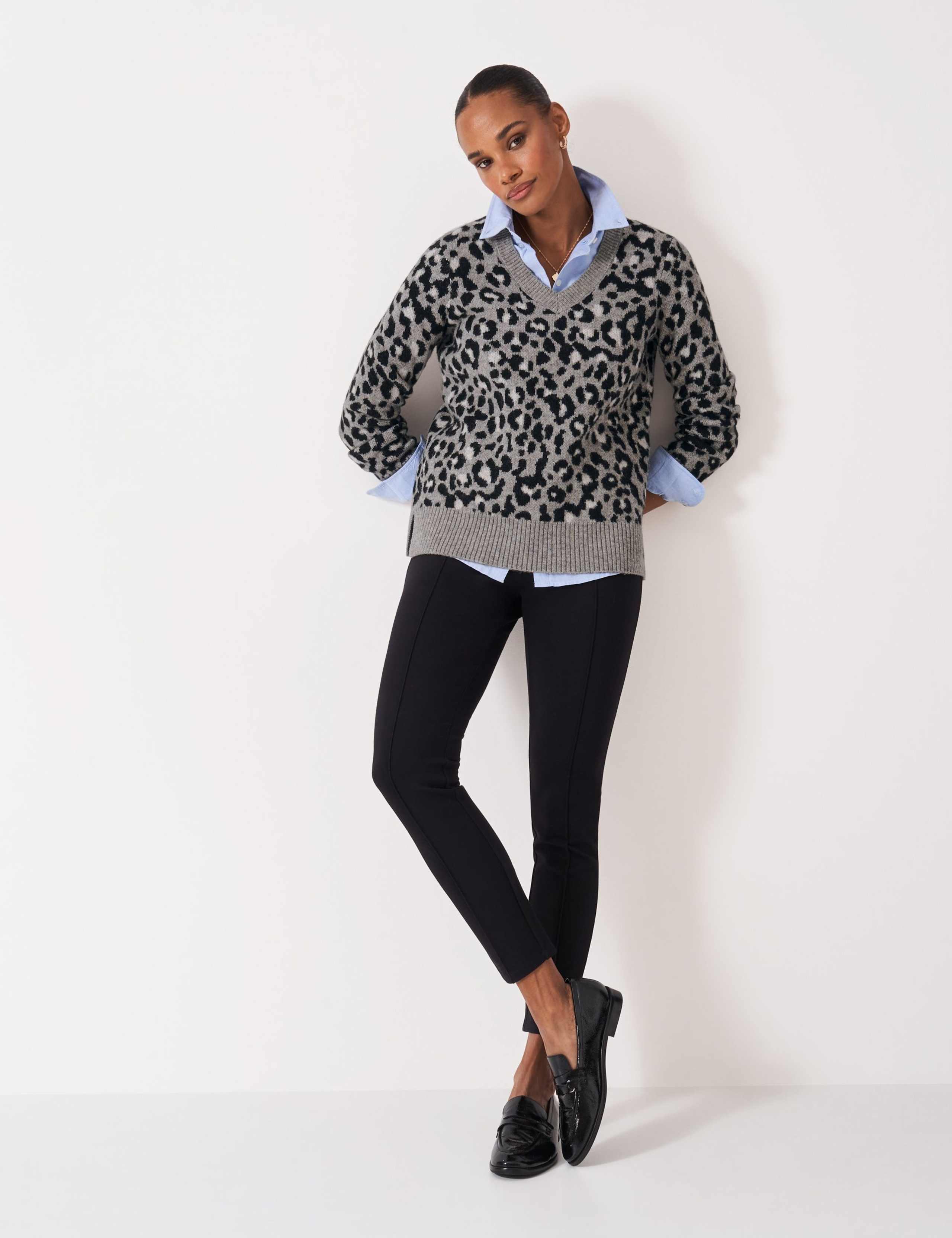 Leopard Print V-Neck Jumper