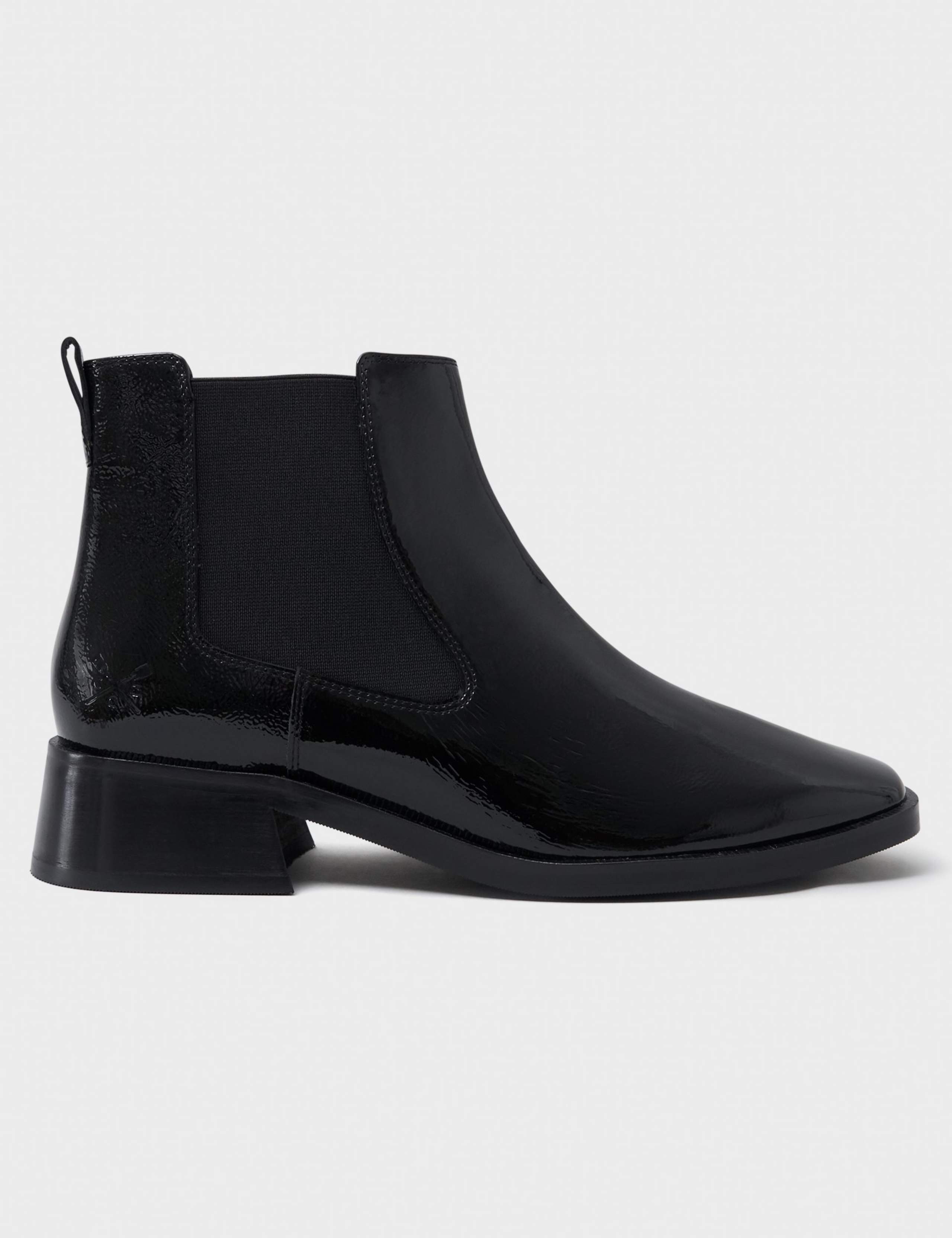 Leather Chelsea Square Toe Boots
