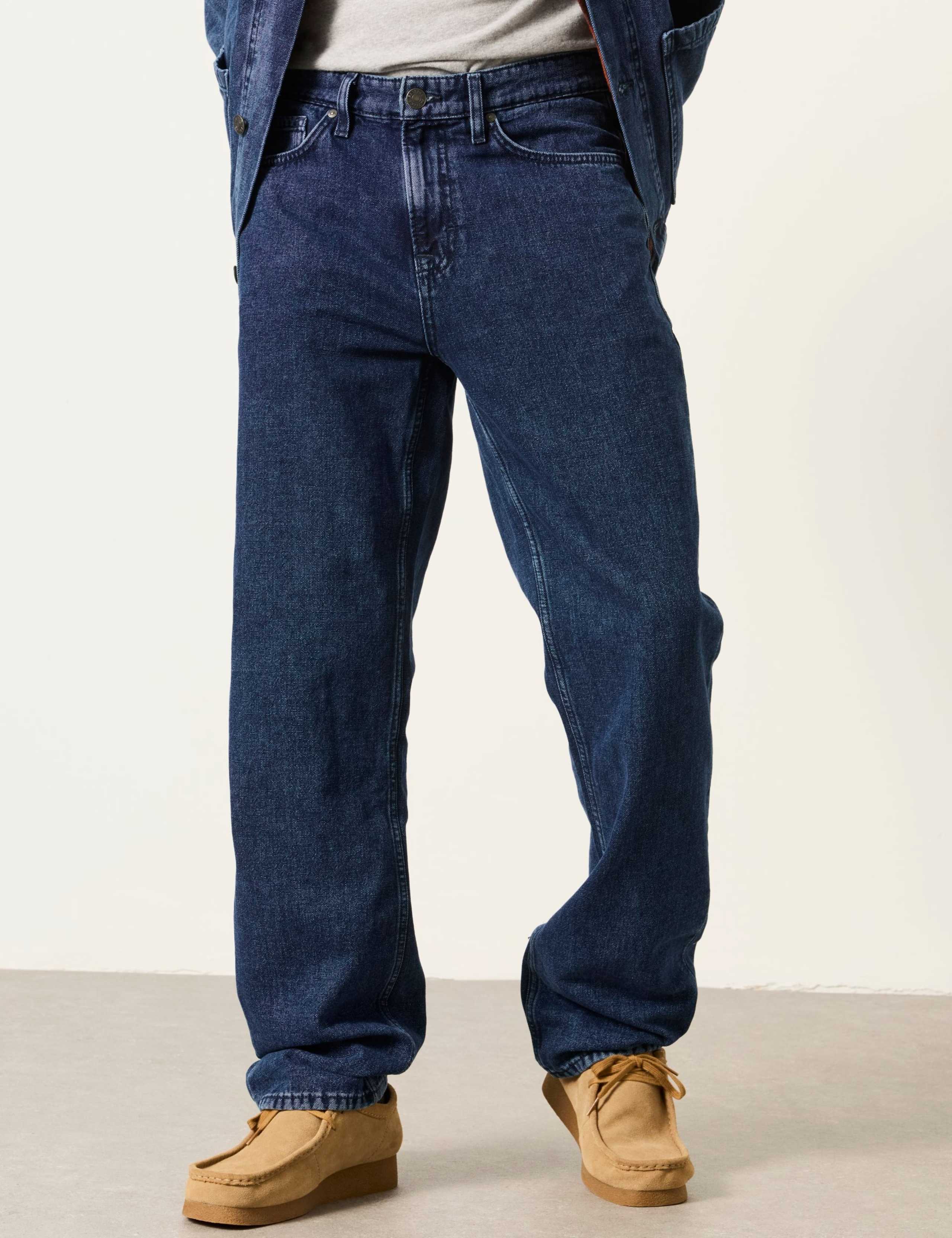 Straight Fit Jeans