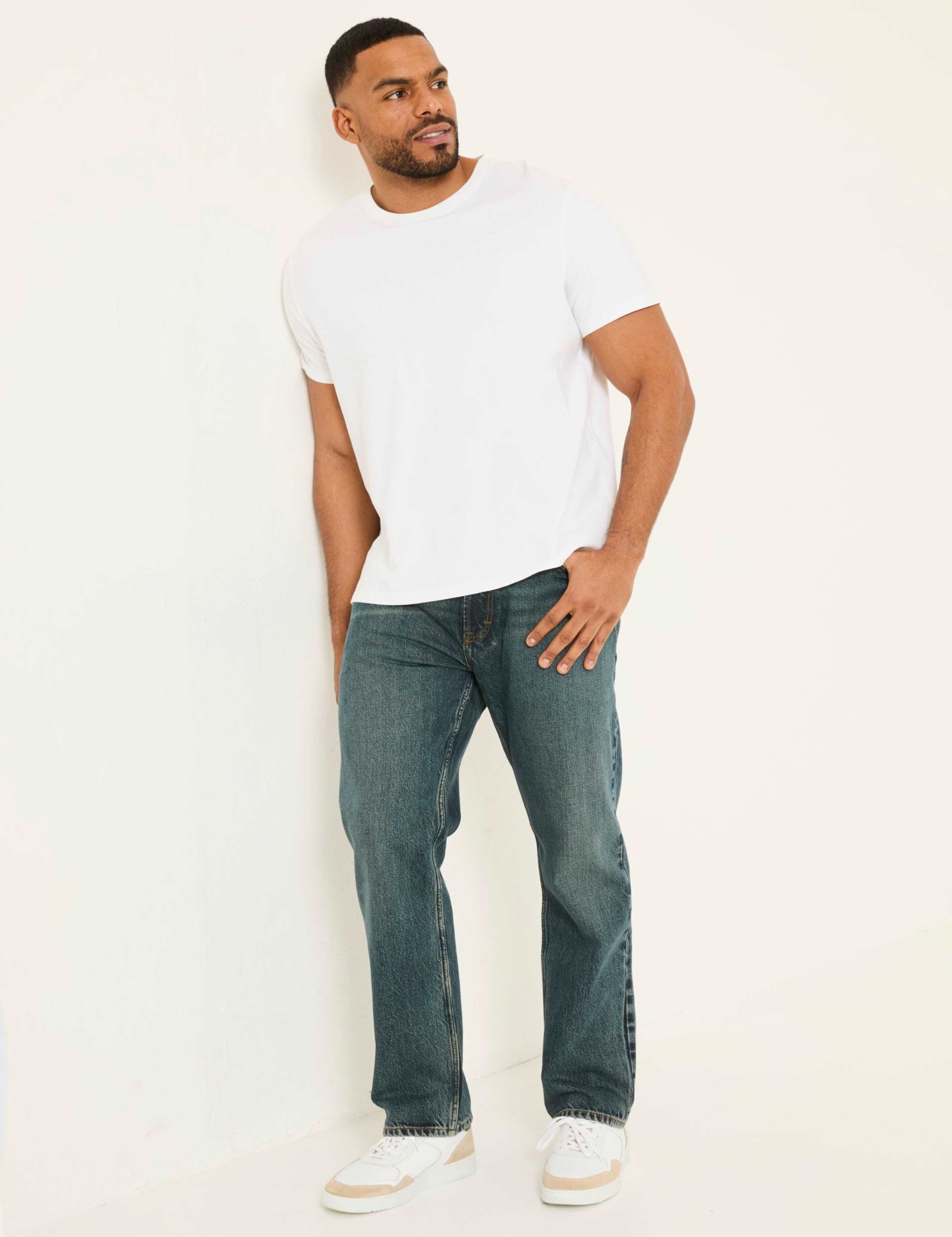 Straight Fit 5 Pocket Rigid Jeans