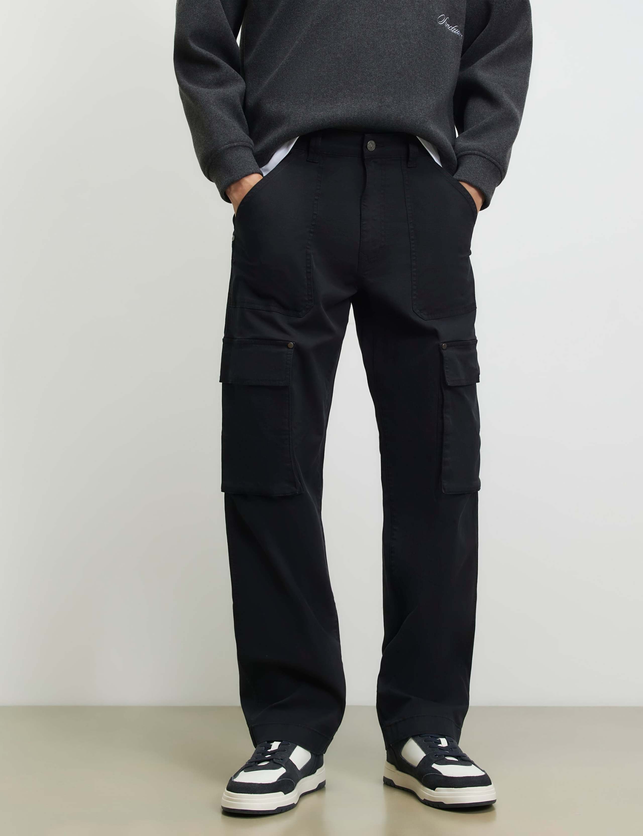 Regular Fit Cargo Trousers