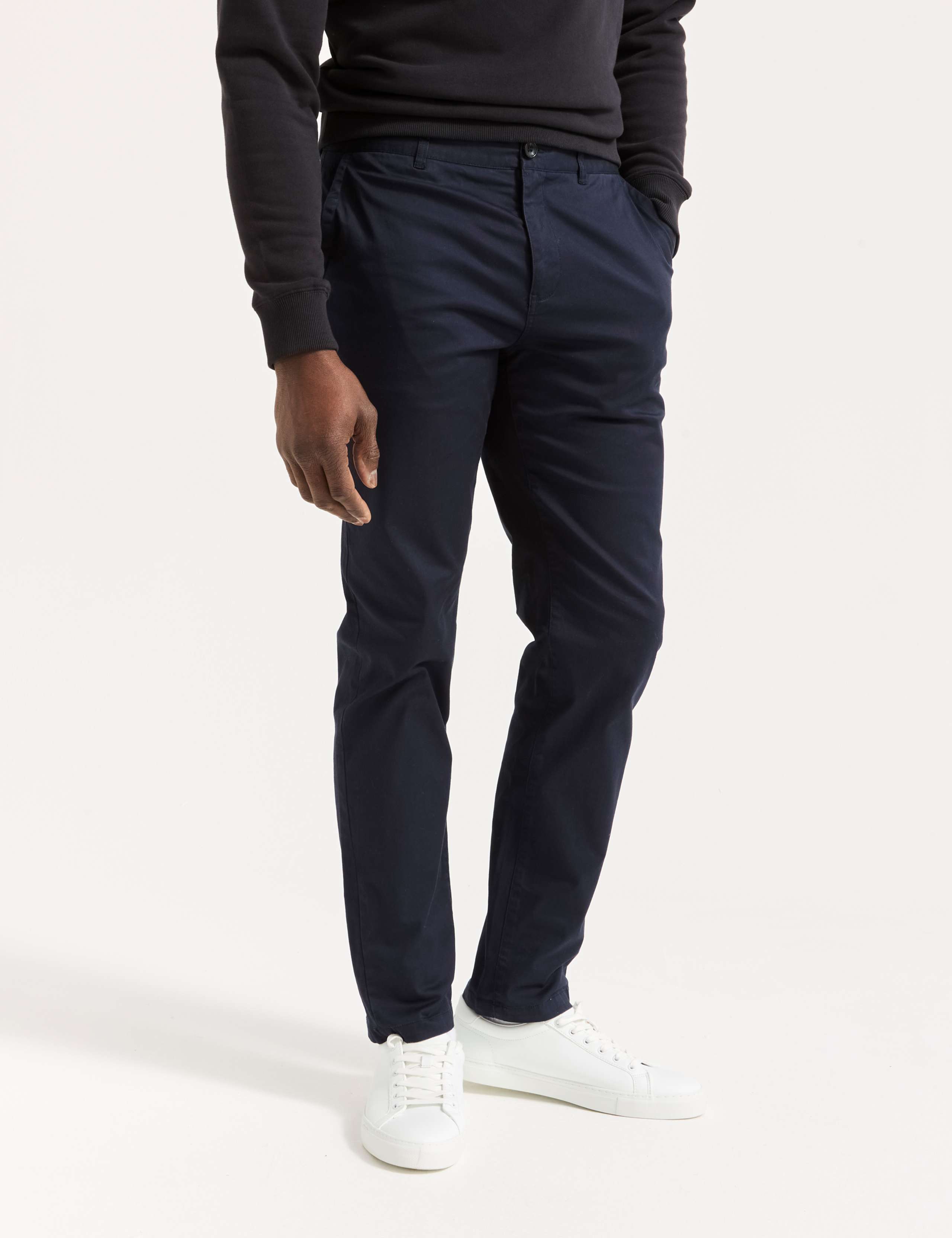 Regular Fit Stretch Chinos