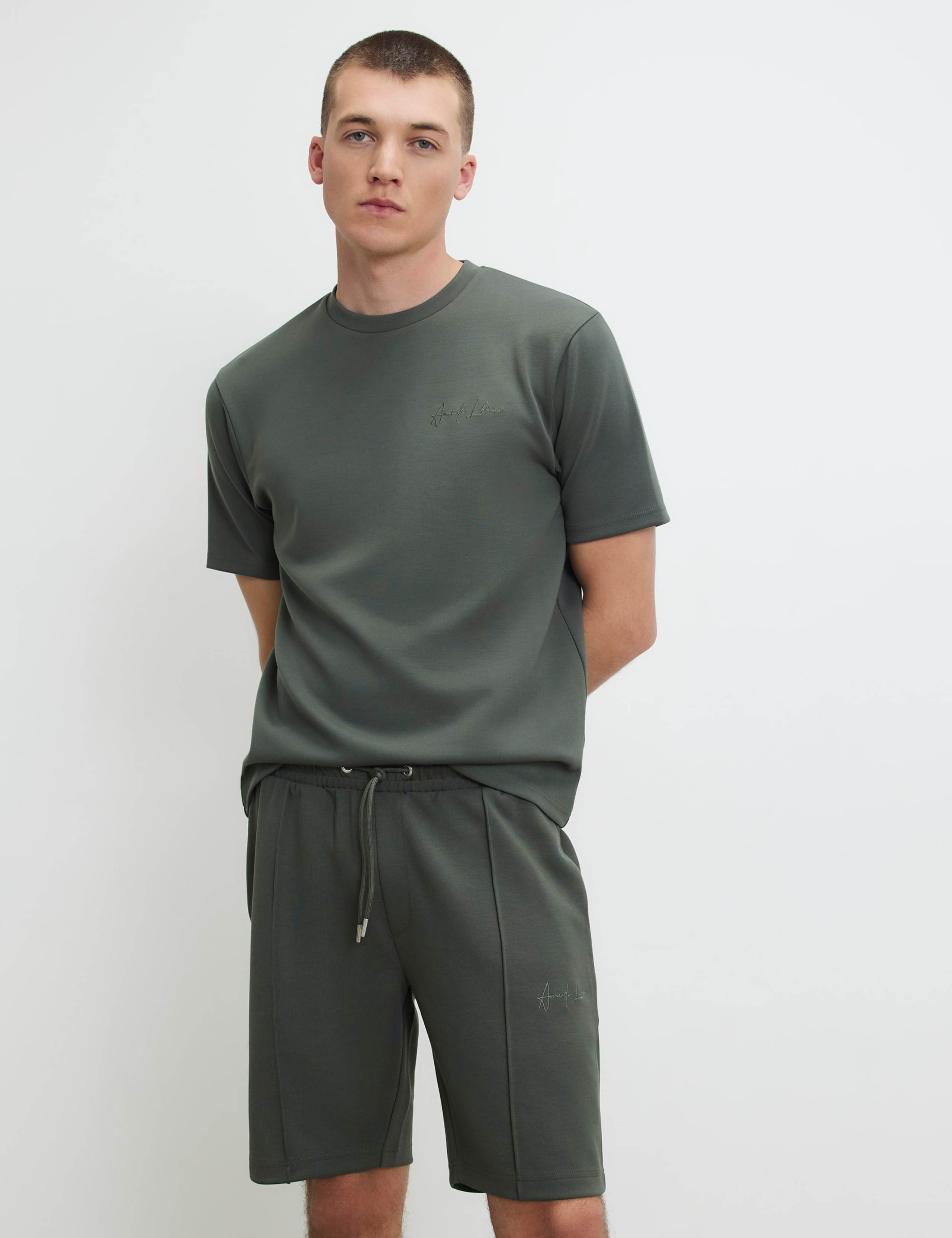 Slim Fit Printed Short Sleeve T-Shirt