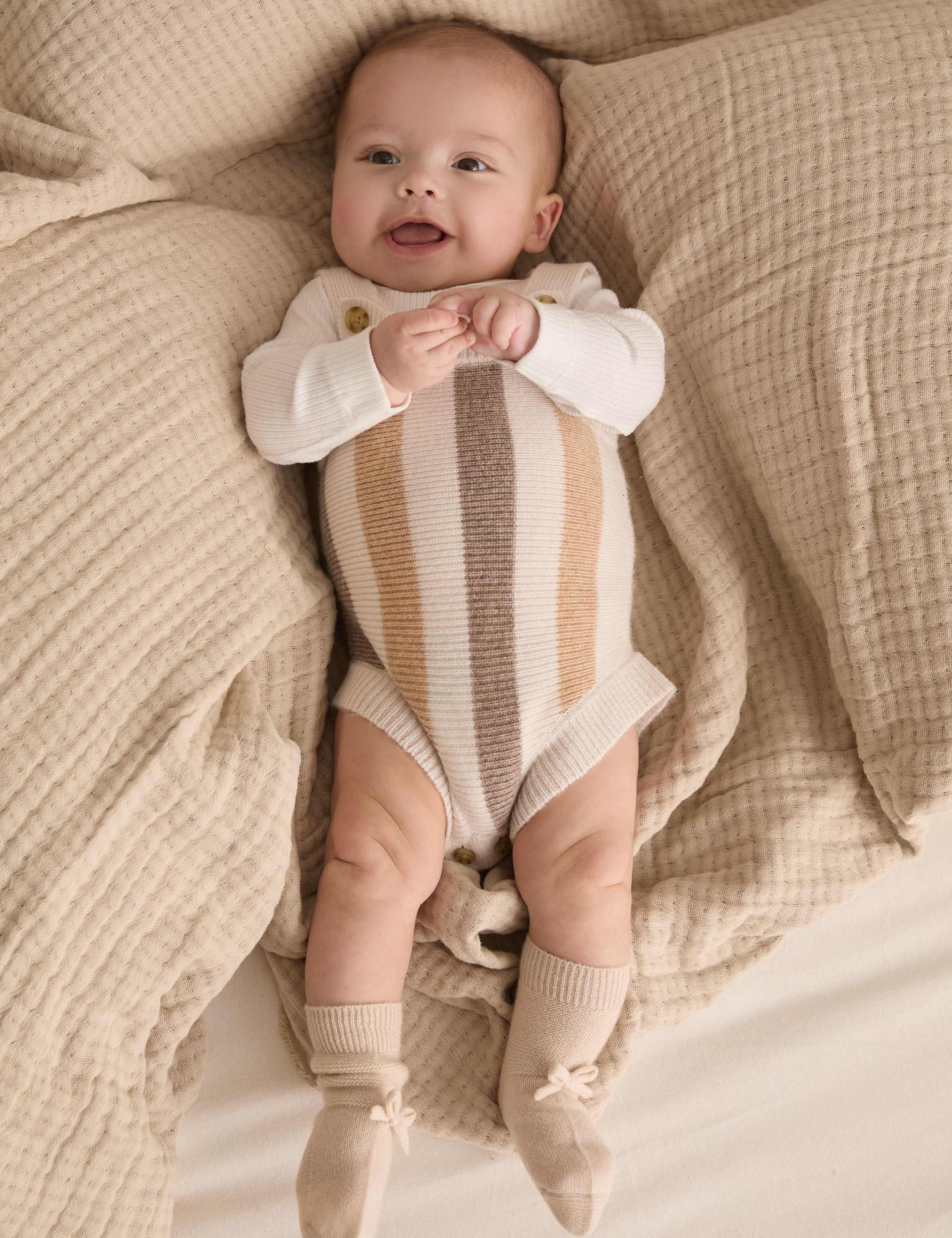 Kids' Pure Cashmere Knitted Boots and Mittens