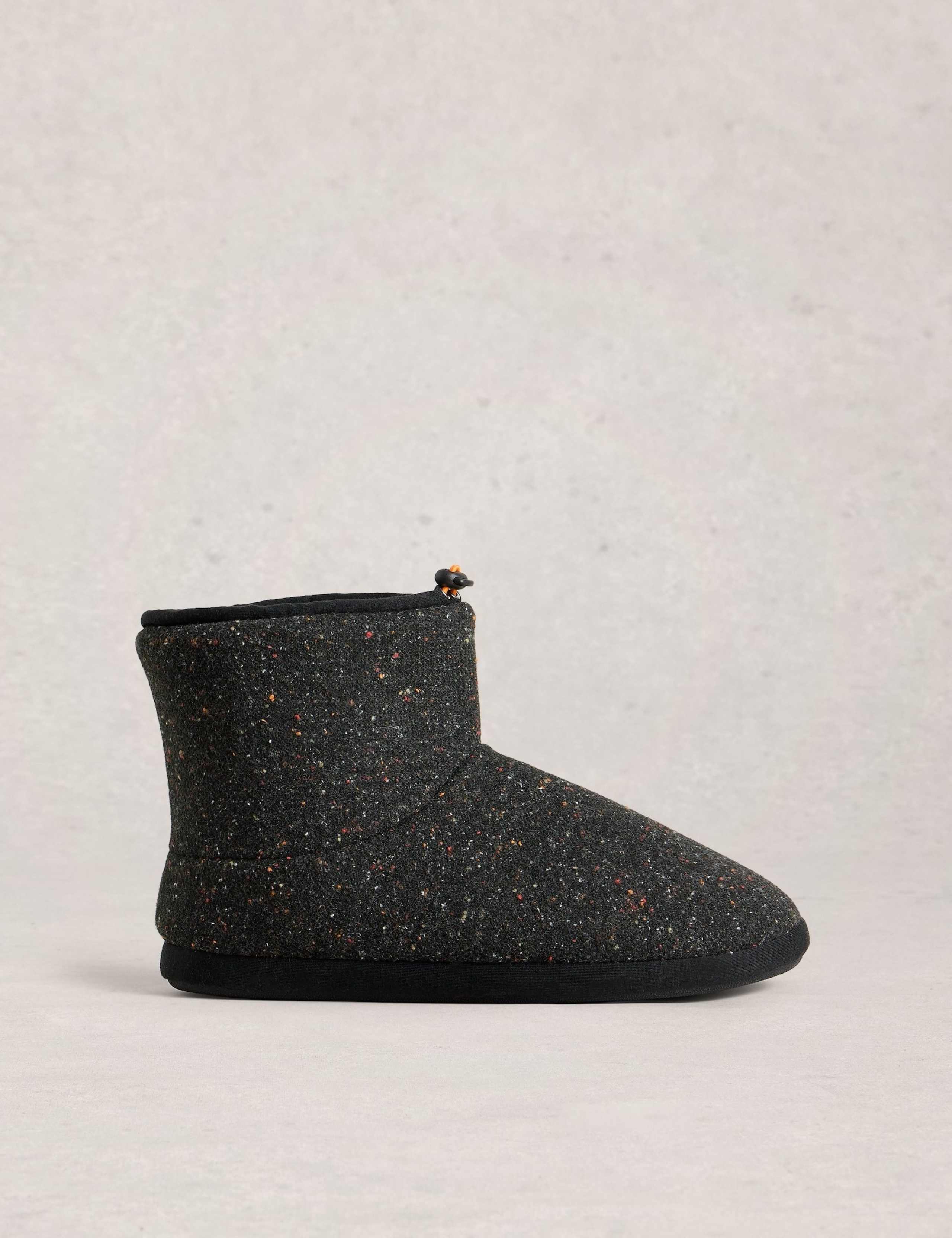 Textured Slipper Boots