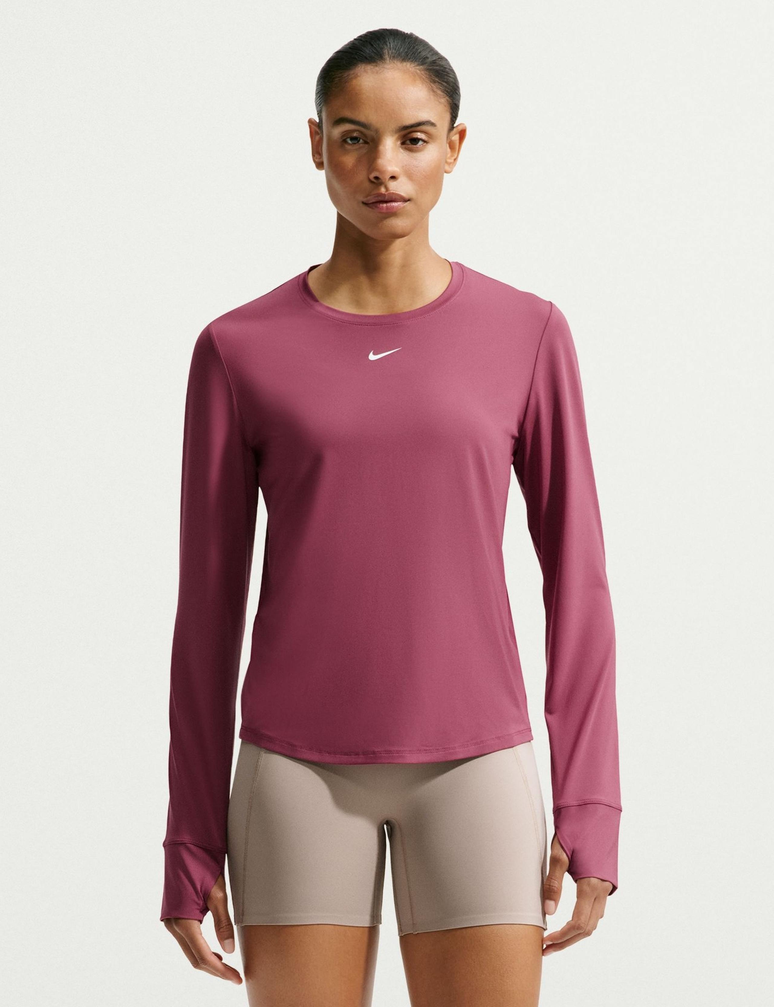 One Classic Crew Neck Top