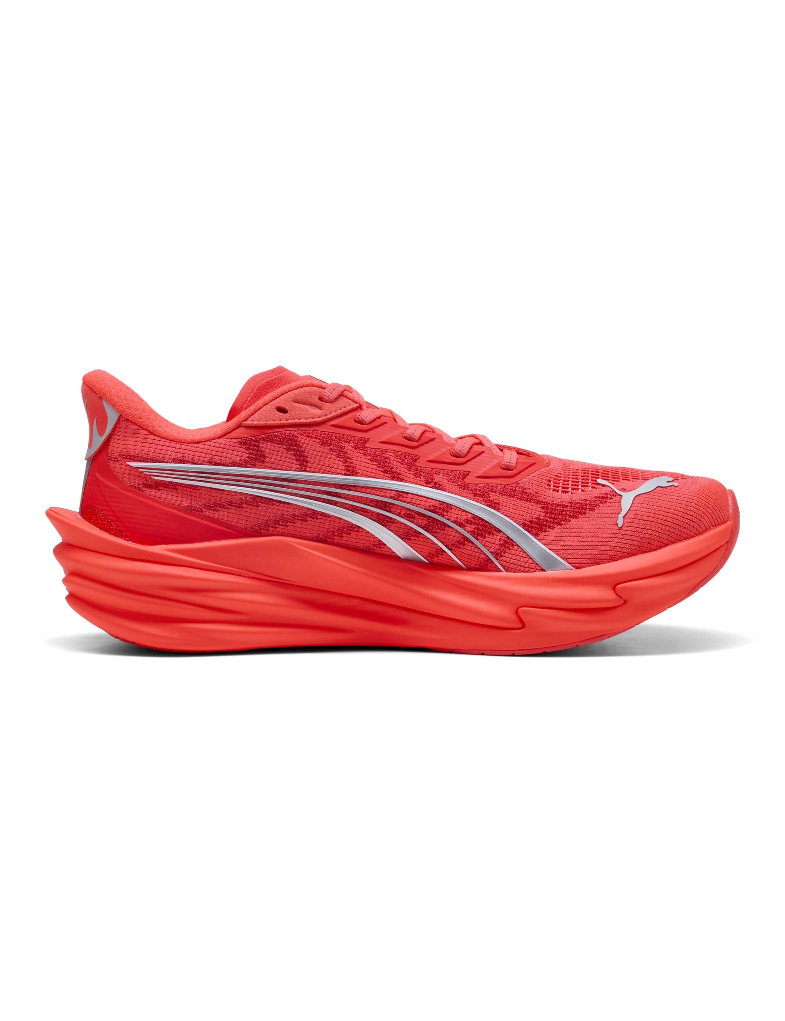 Deviate Nitro 4 Trainers