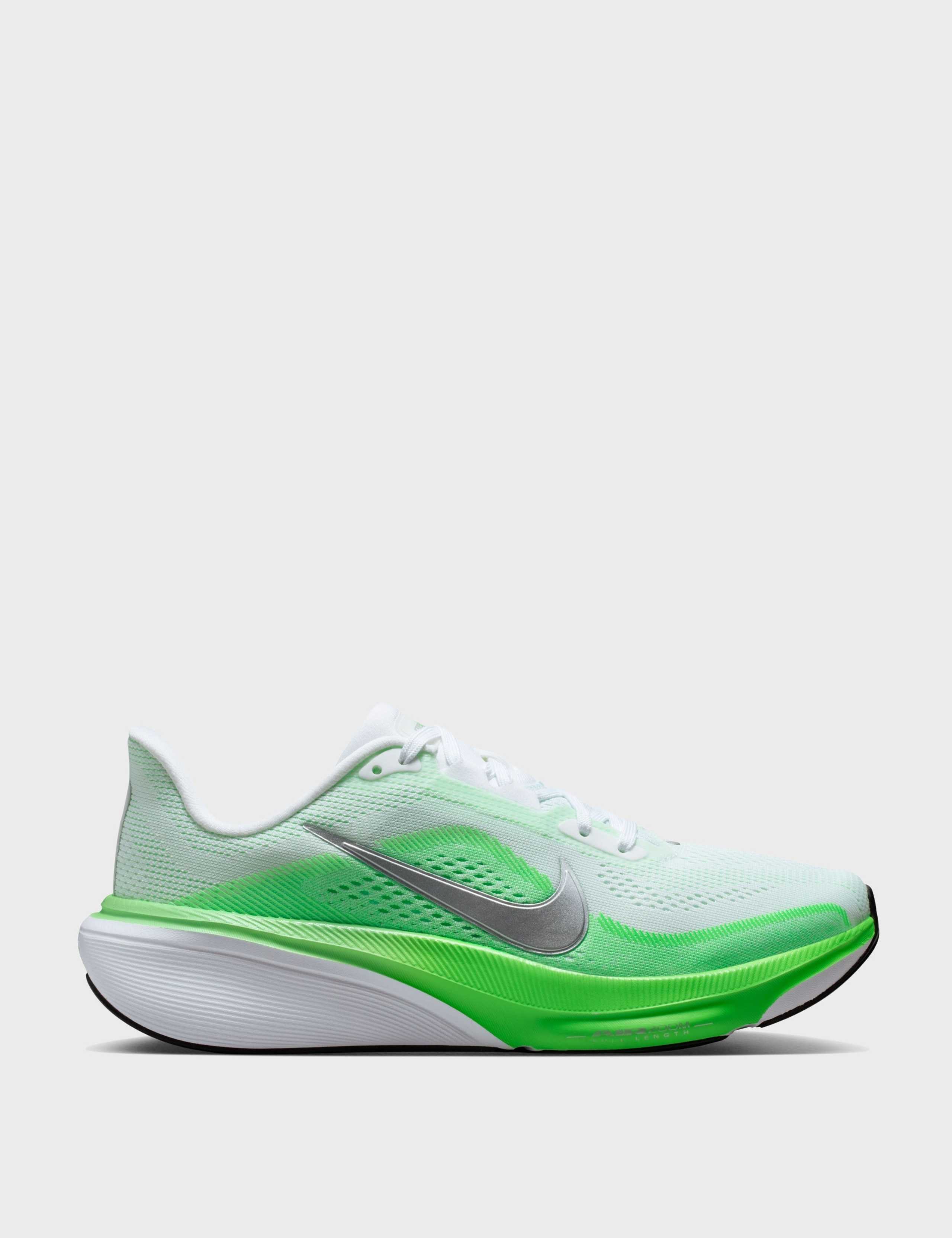 Pegasus 42 Trainers