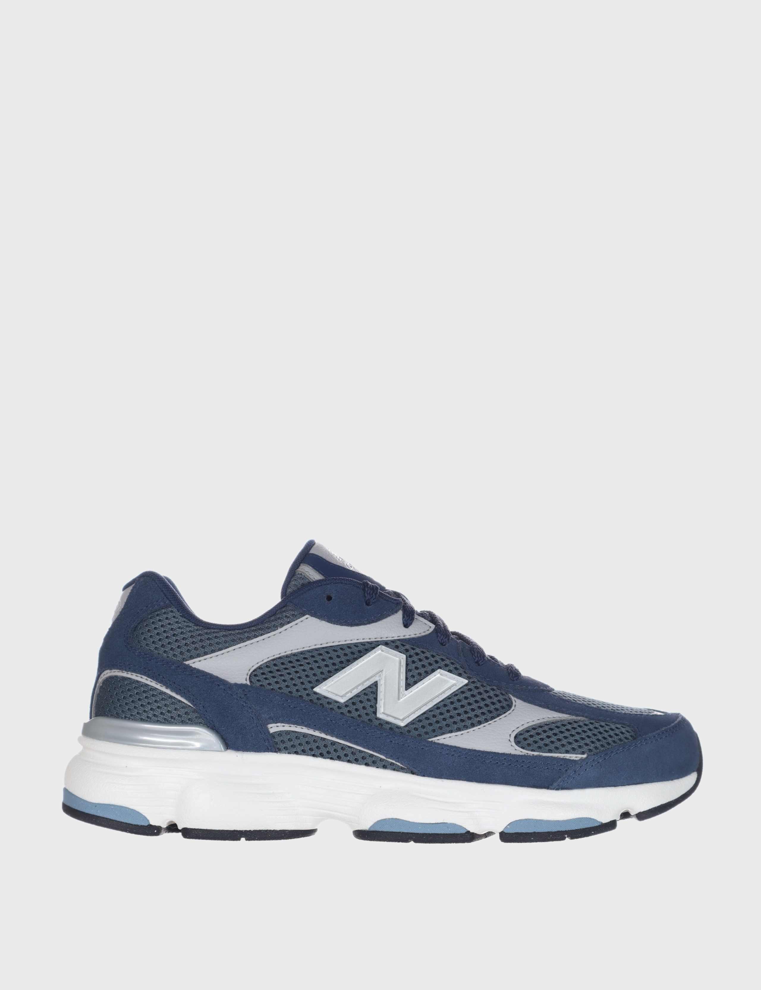 603 Trainers