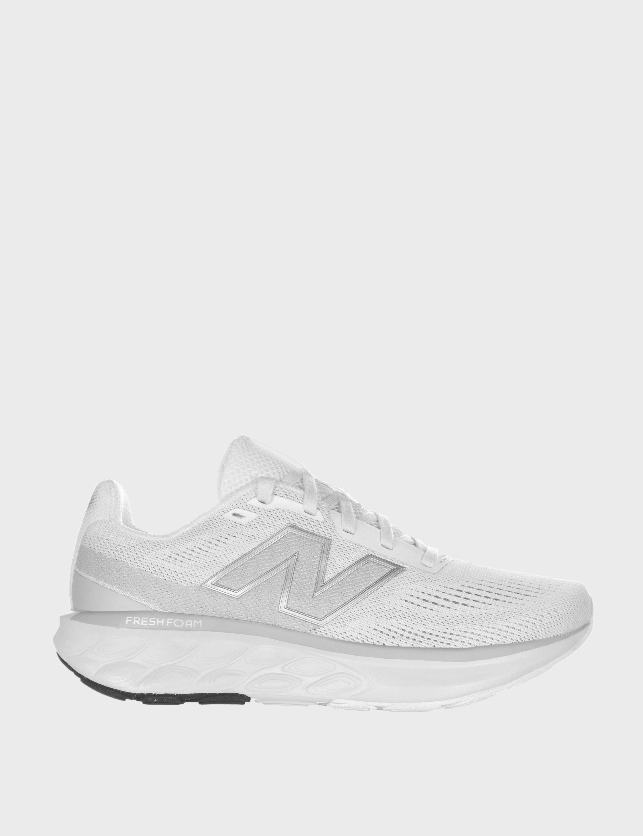 520 v9 Side Detail Running Trainers