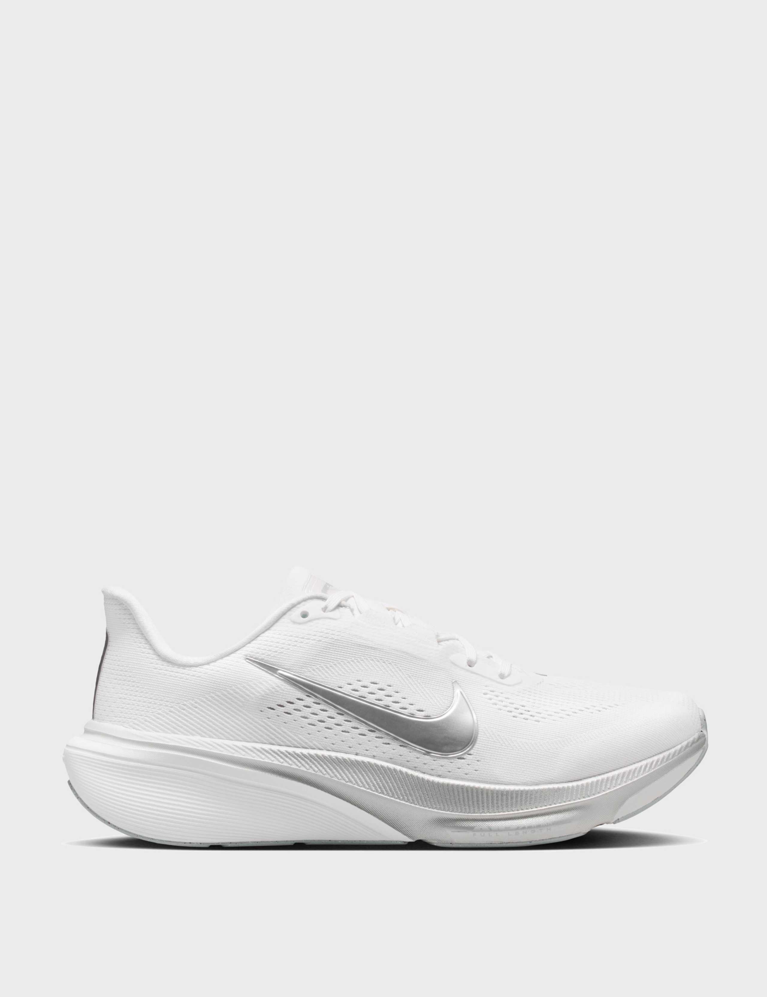 Pegasus 42 Trainers