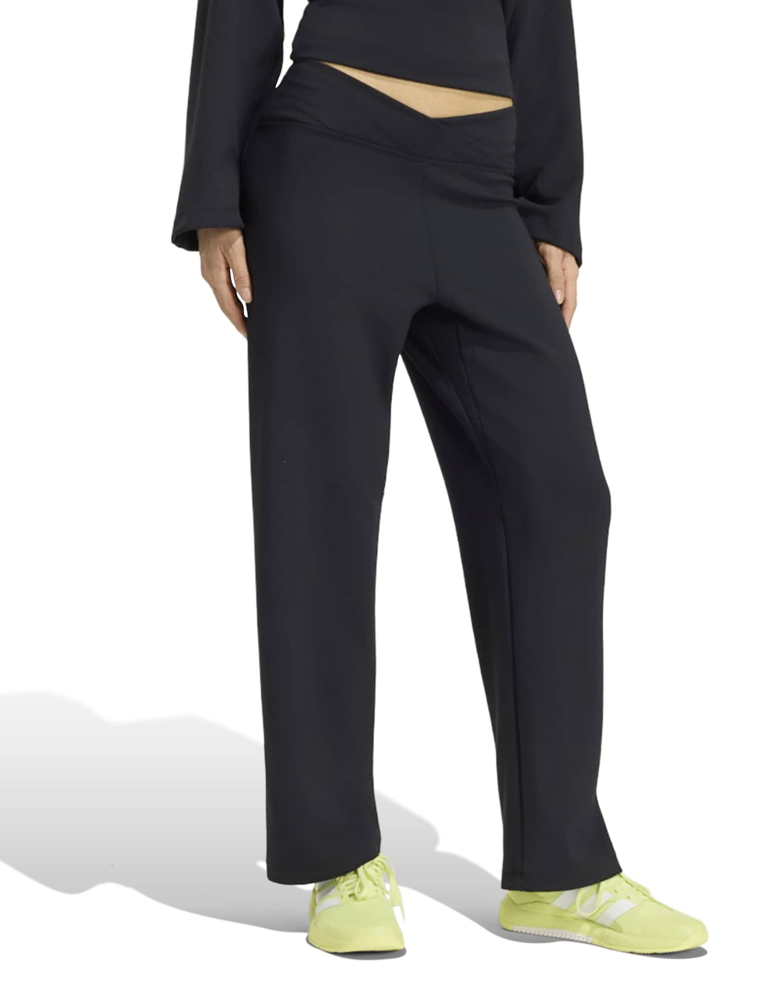 Motion Essentials Relaxed Joggers