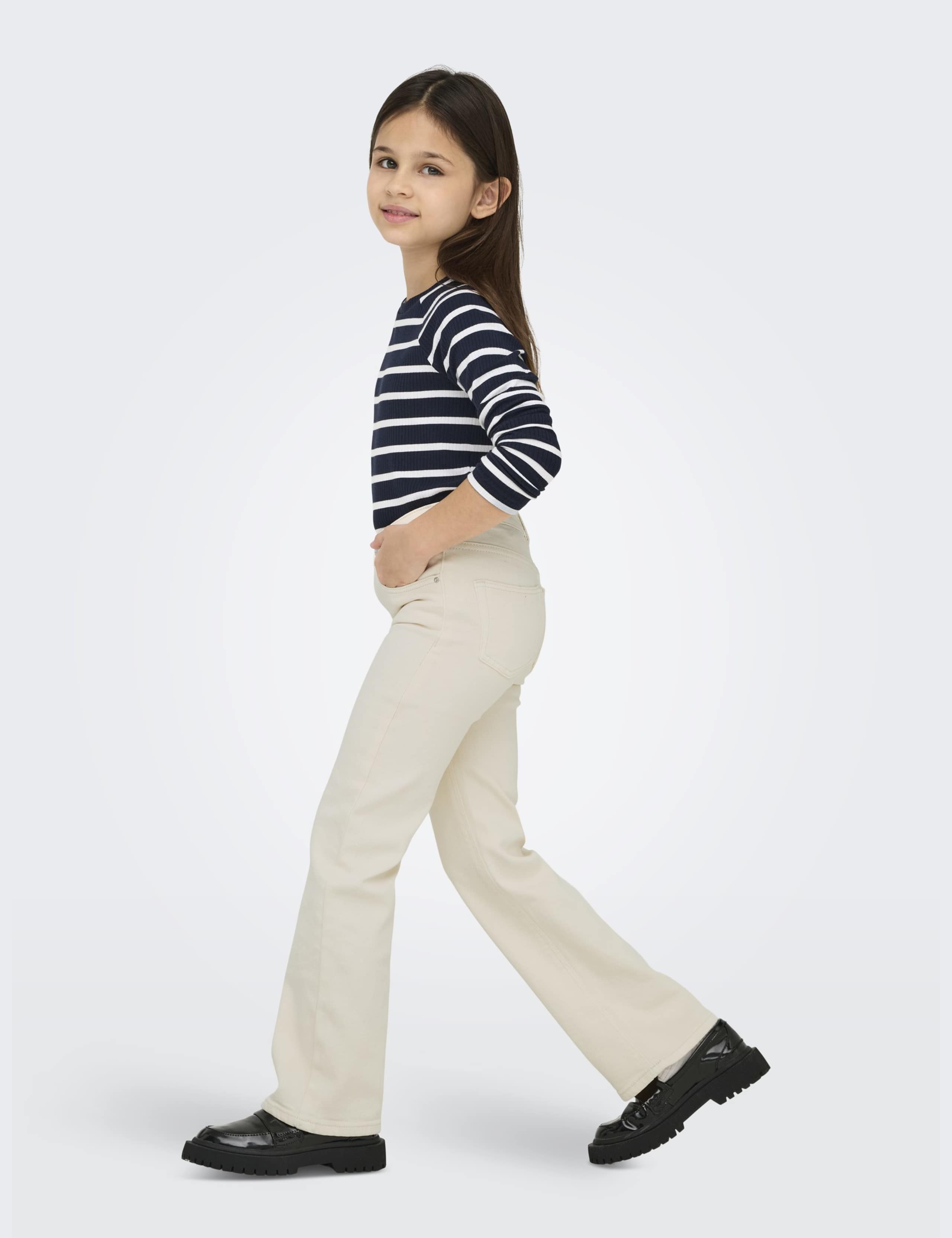 Relaxed Denim Jeans (8-14 Yrs)