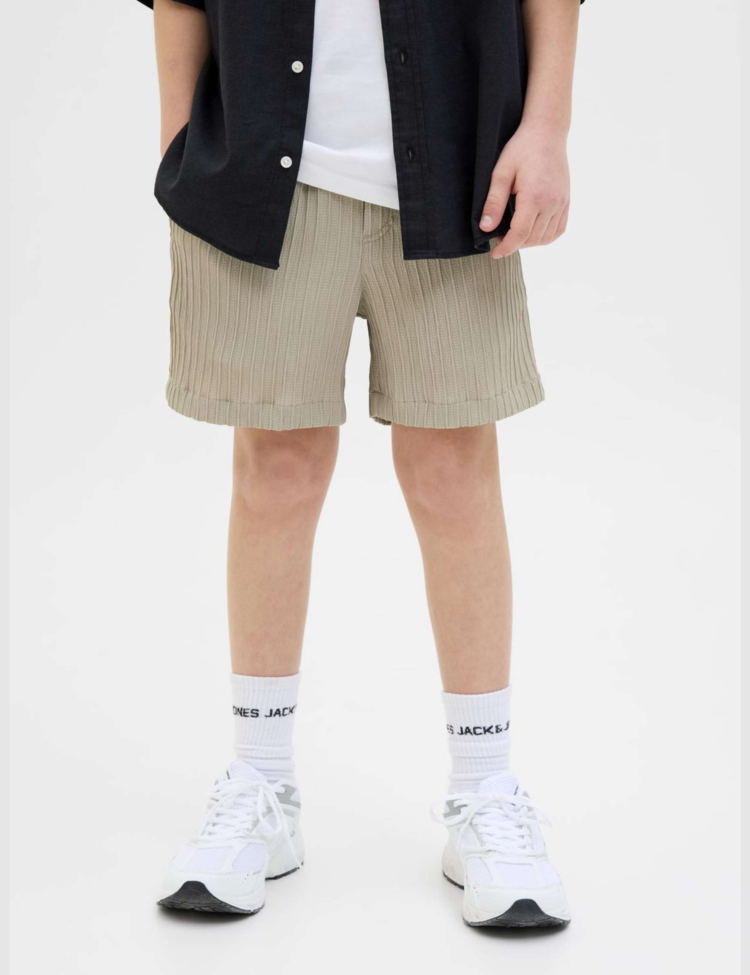 Elasticated Waist Shorts (8-16 Yrs)