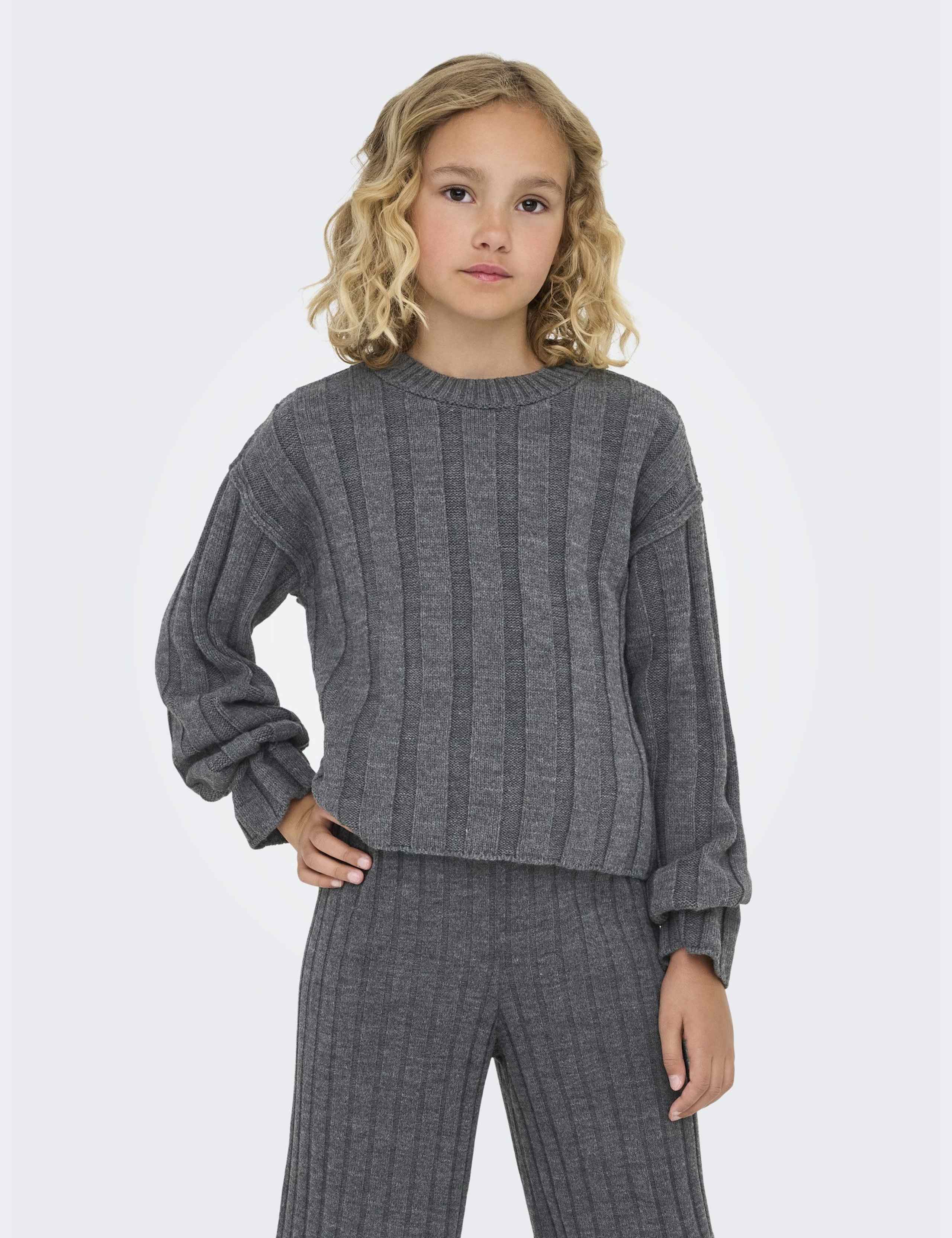 Ribbed Knitted Jumper (7-14 Yrs)