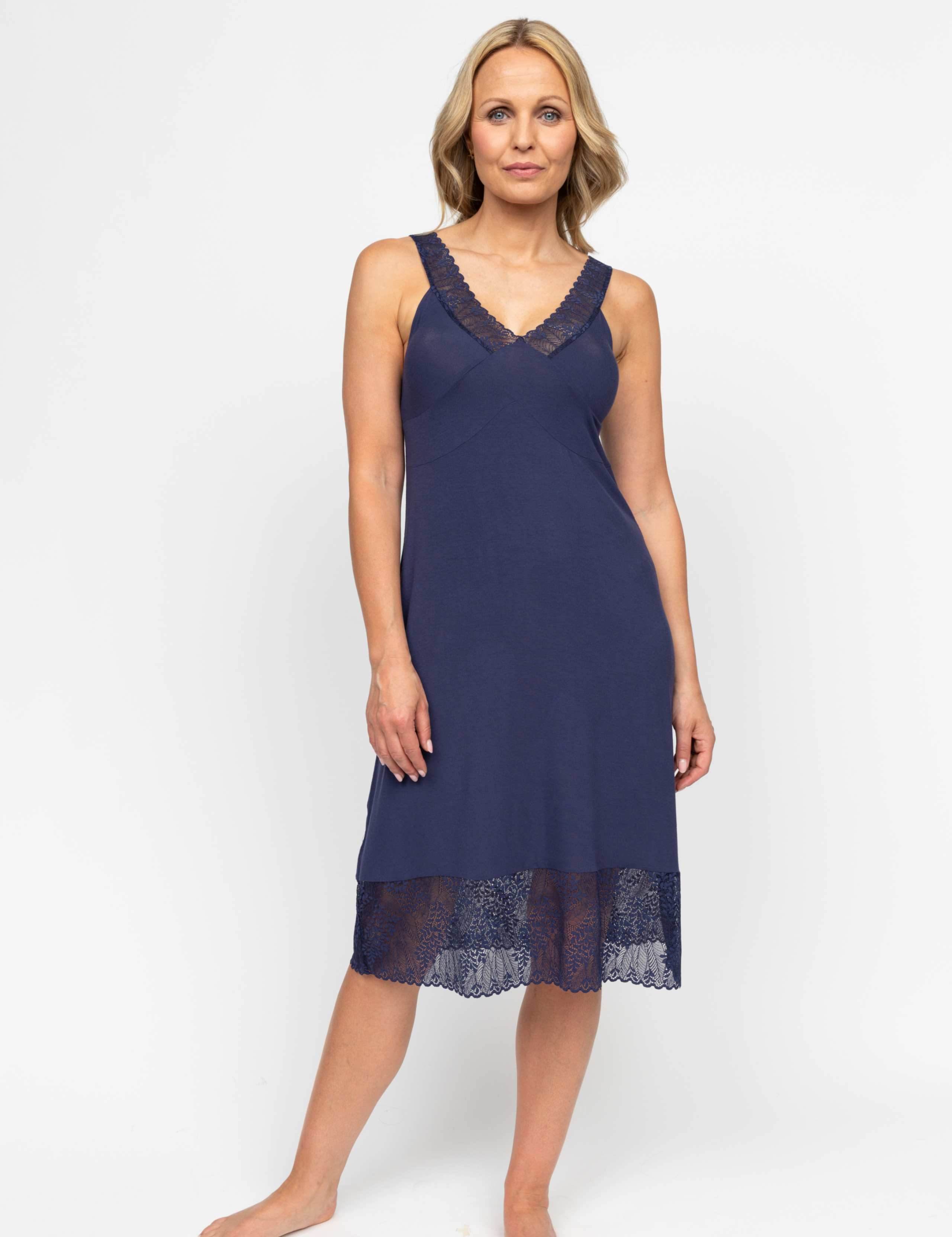 Jersey Lace Trim Nightdress