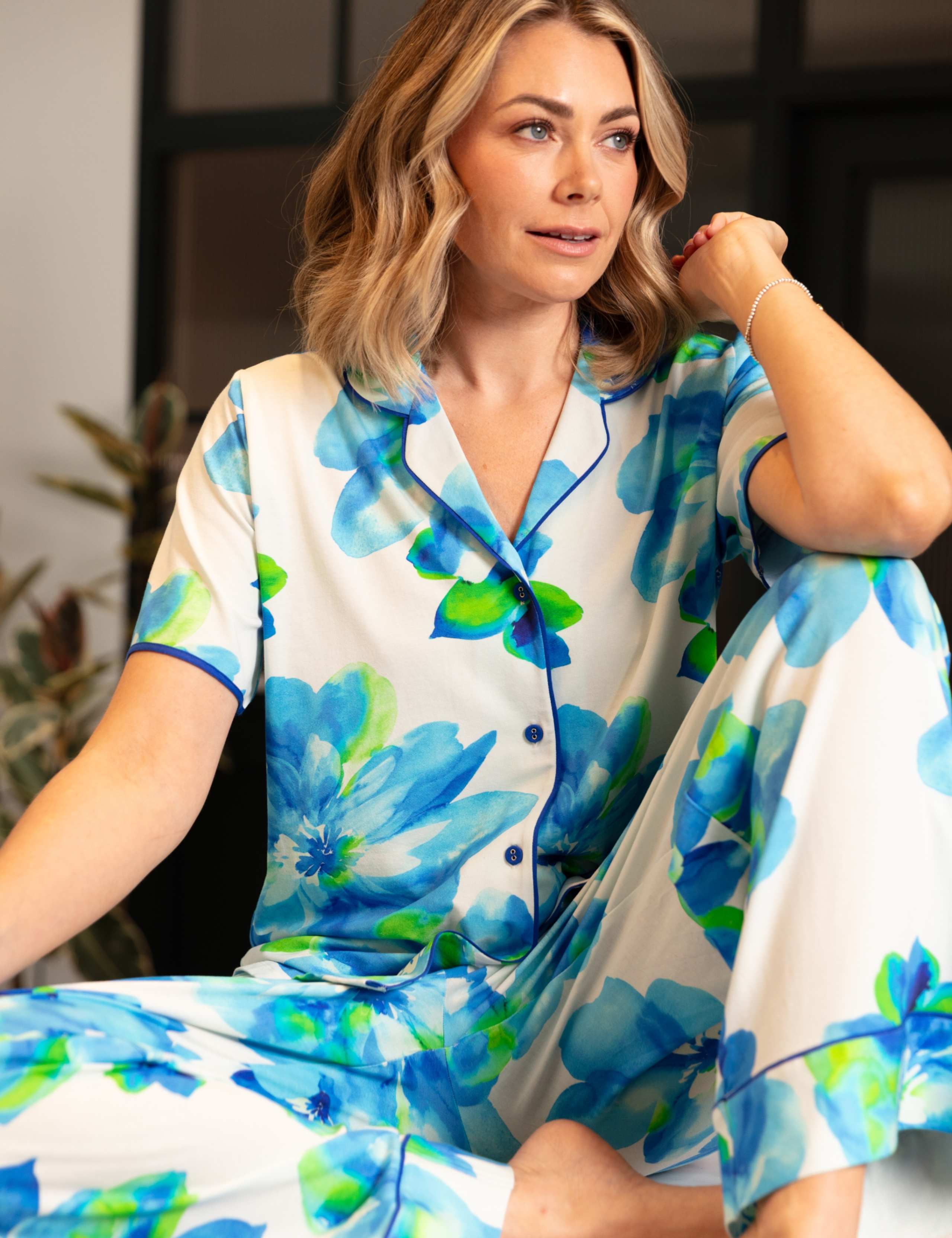 Dark Blue Floral Short Sleeve Pyjama Top