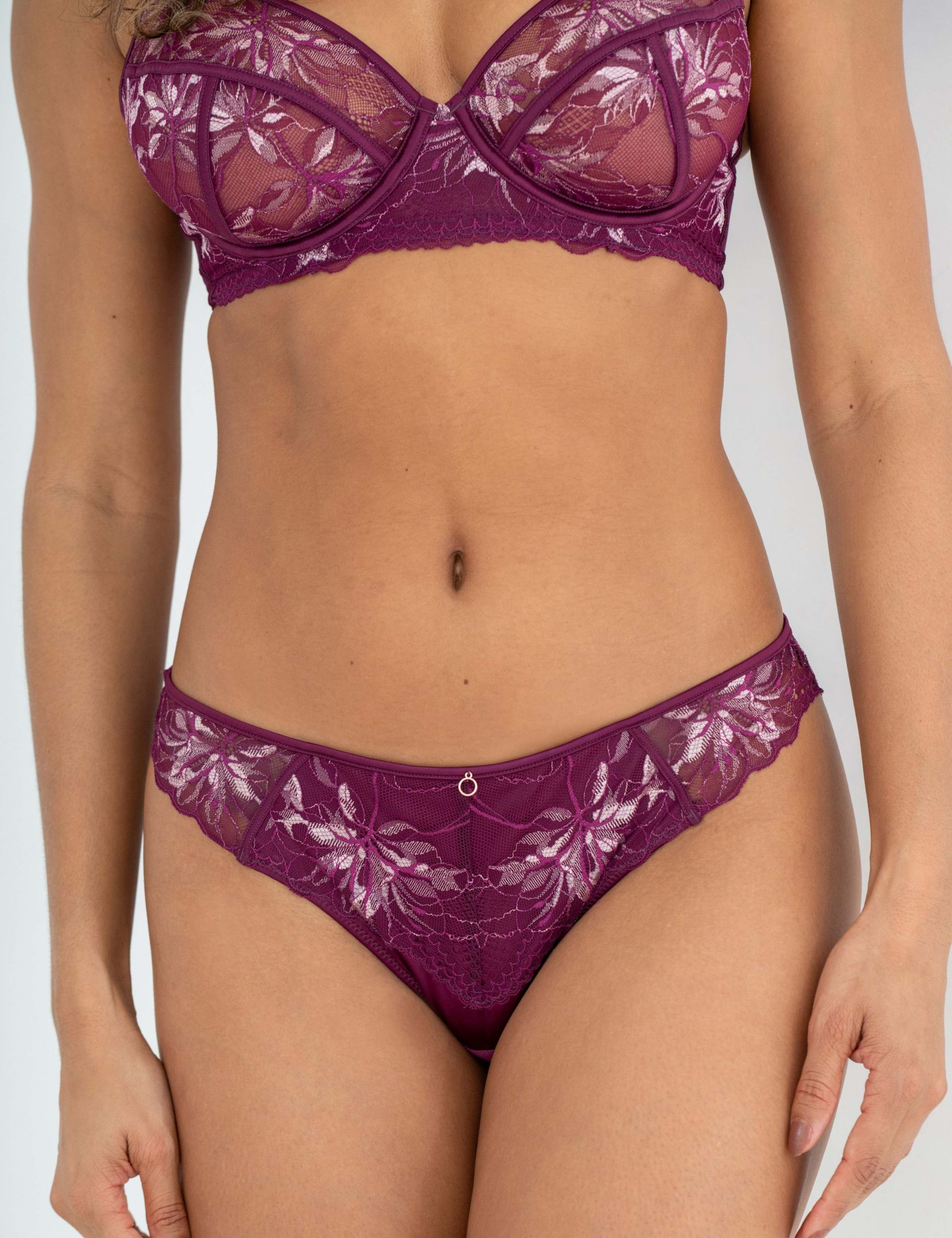 Sonnet Lace Midi Brazilian Brief