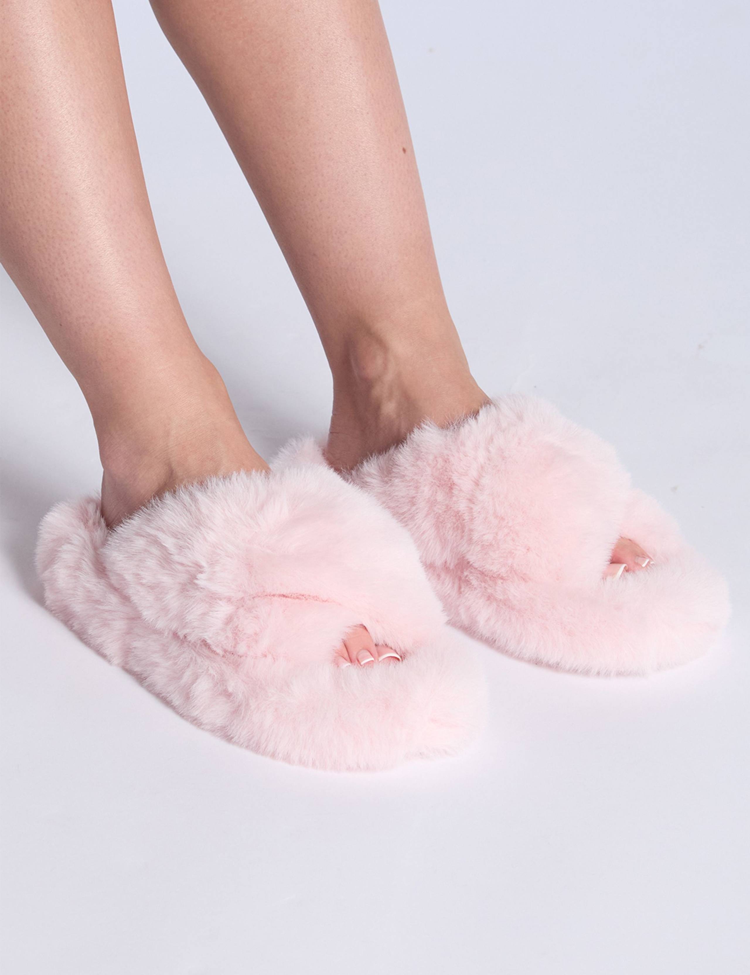 Faux Fur Crossover Slider Slippers