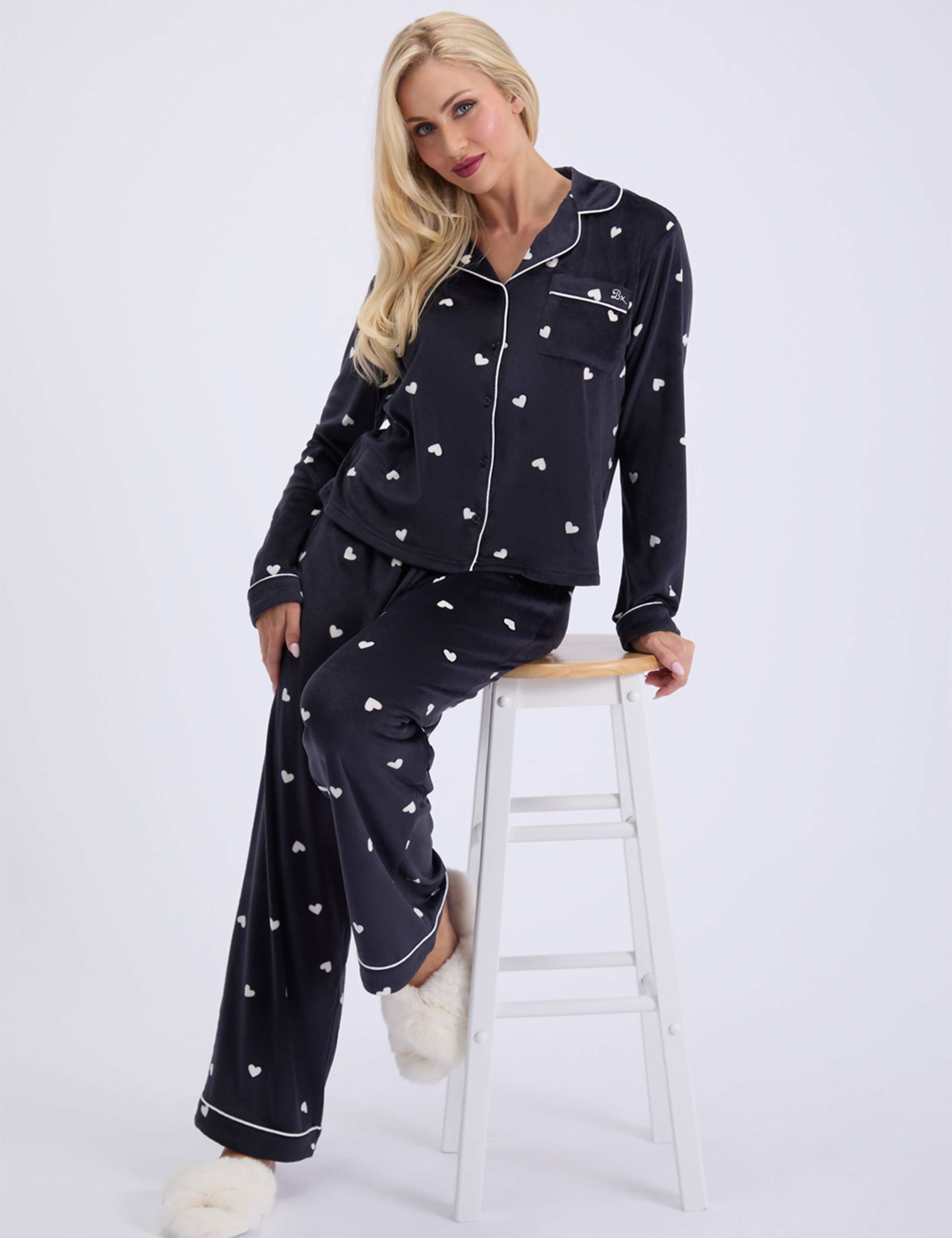 Velour Heart Print Revere Pyjama Set