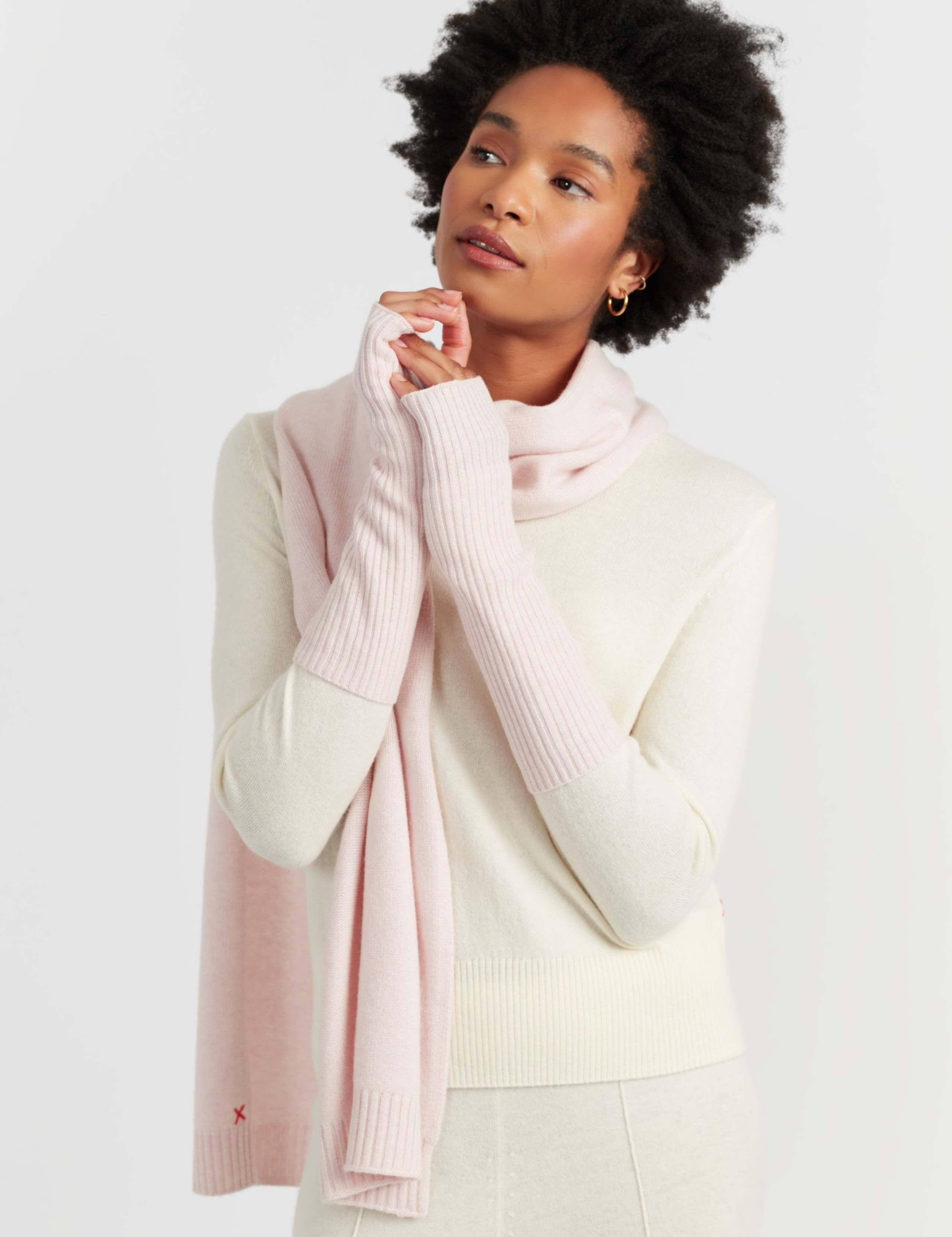 Wool Rich Fingerless Gloves With Cashmere