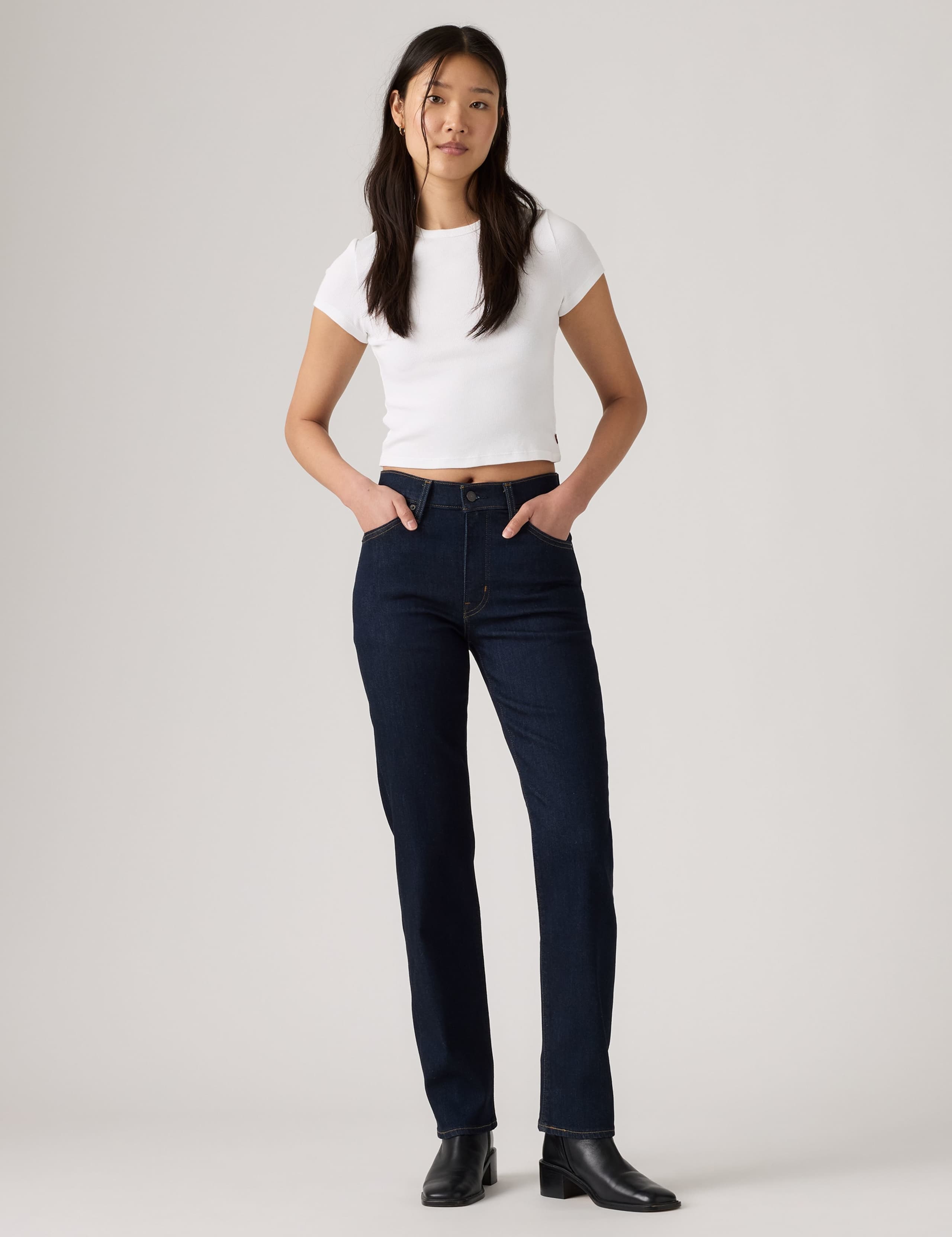 722 High Rise Slim Jeans