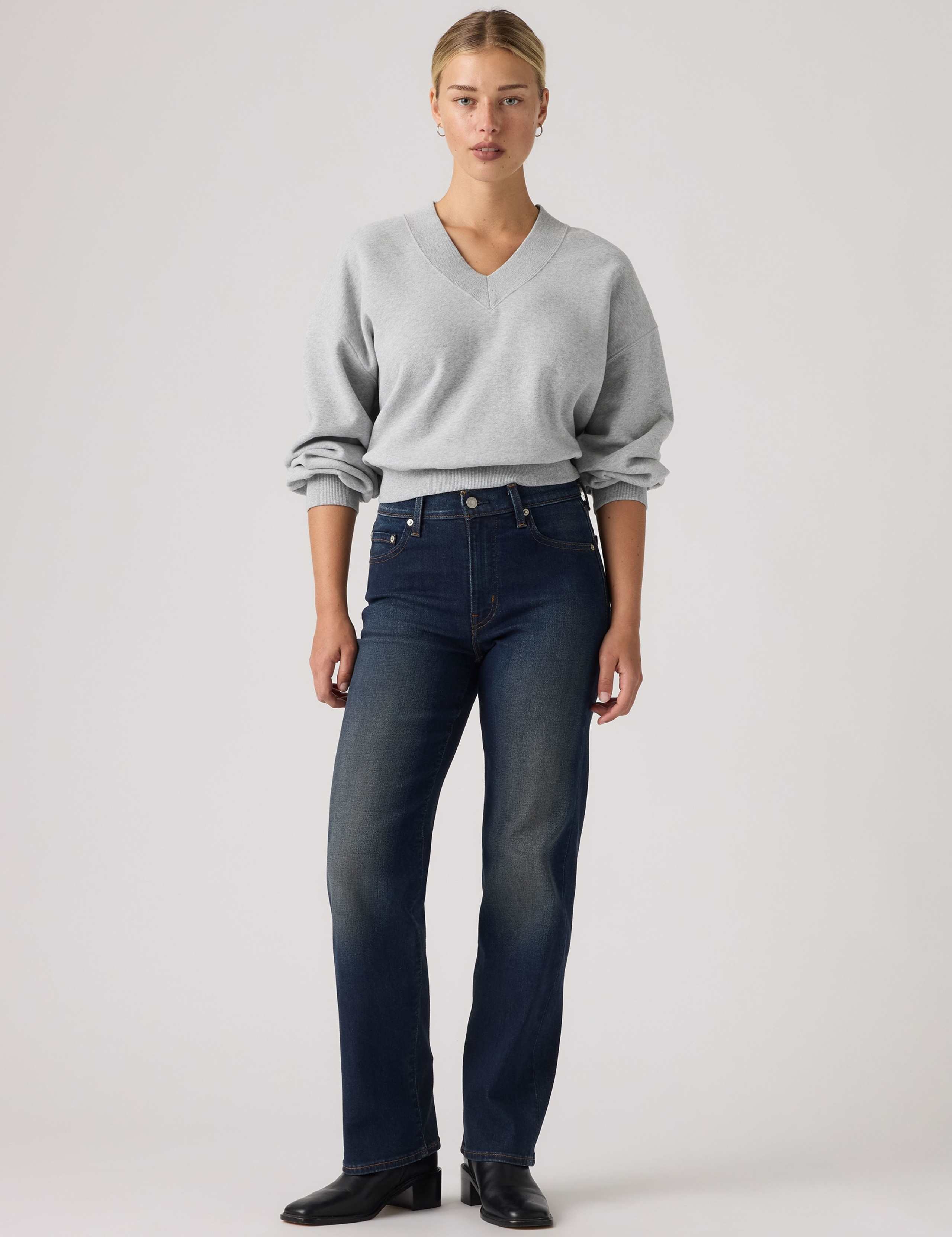 723 High Rise Straight Jeans