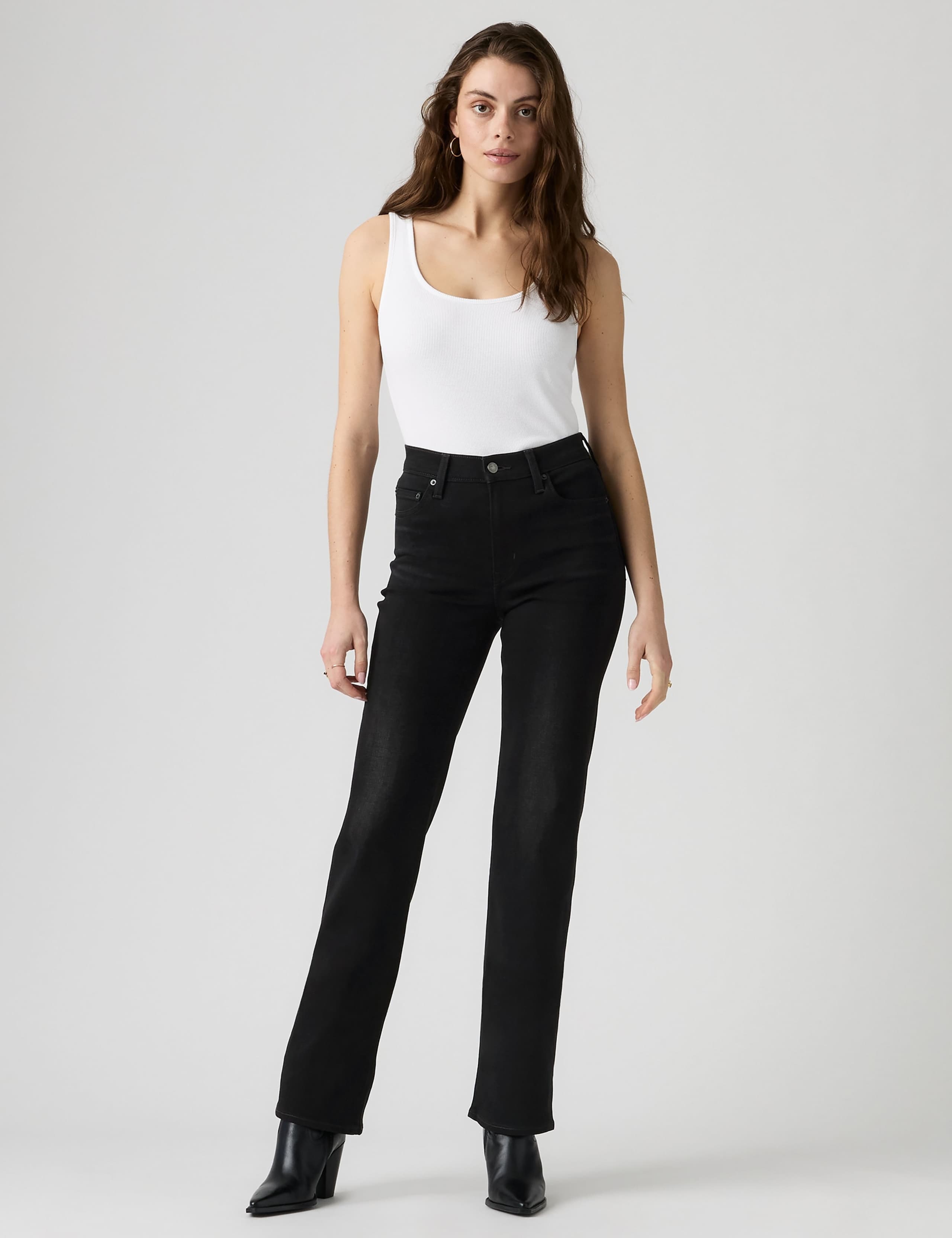 723 High Rise Straight Jeans
