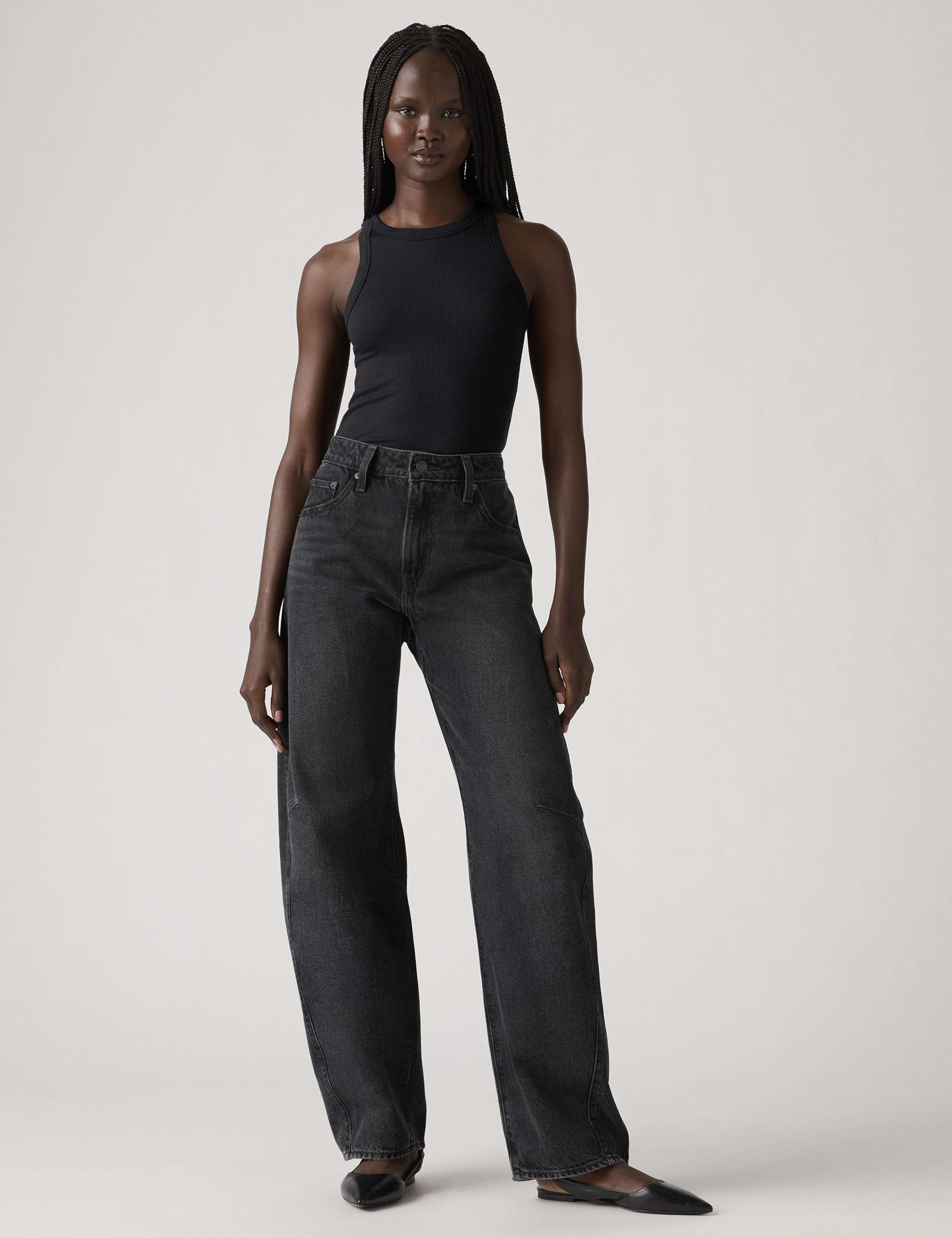 Baggy Mid Rise Barrel Leg Dad Jeans