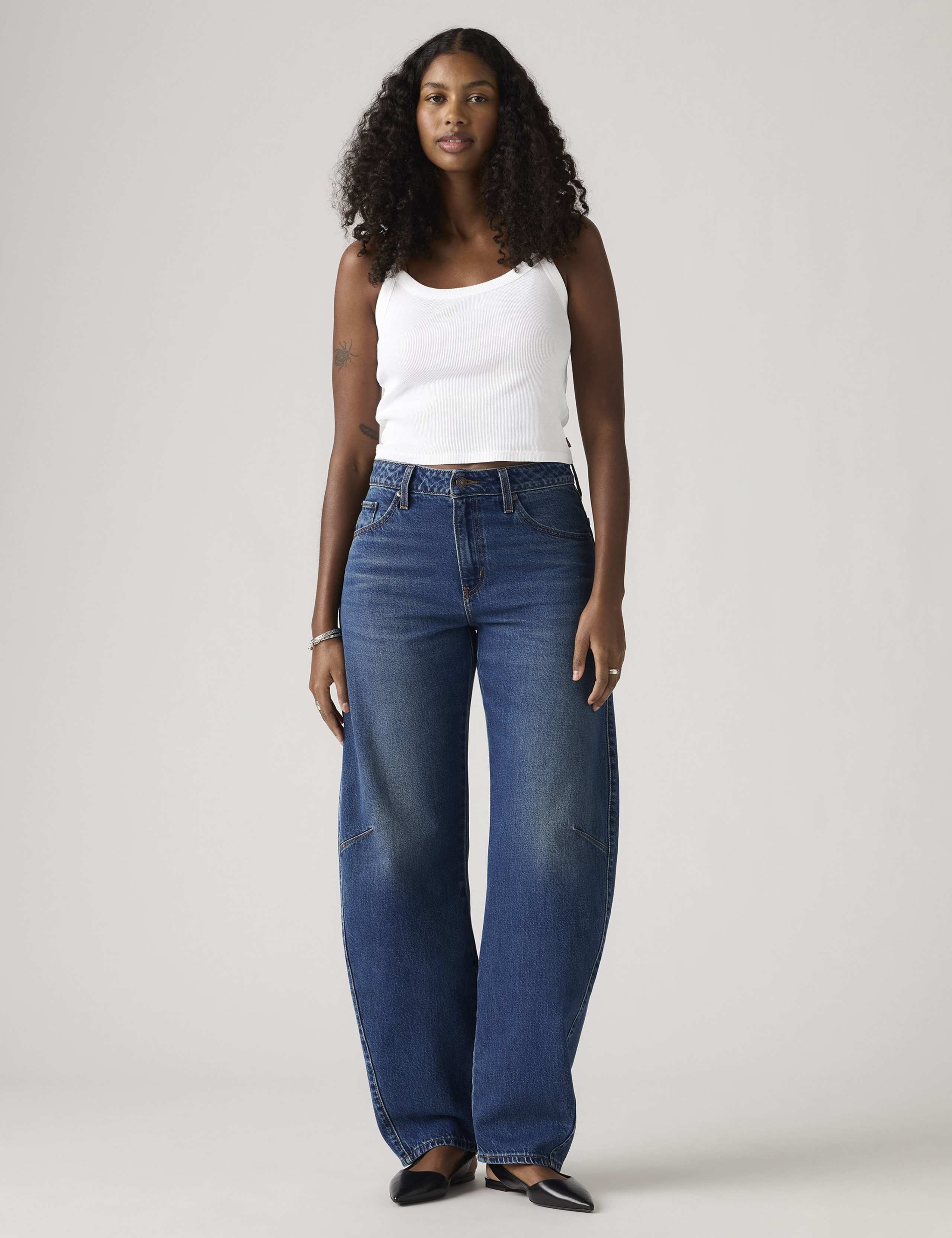 Baggy Mid Rise Barrel Leg Dad Jeans