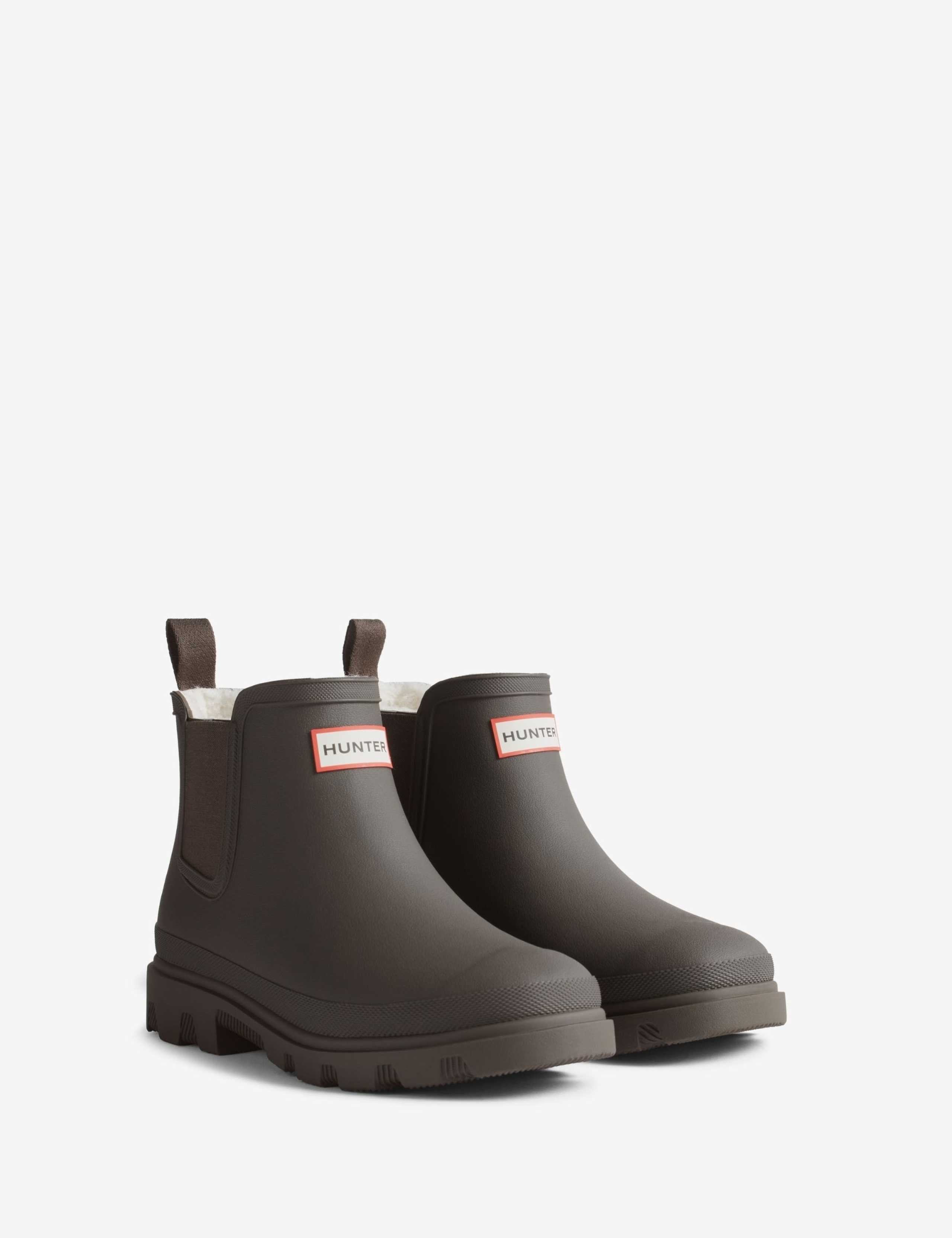 Low Heel Insulated Chelsea Boot