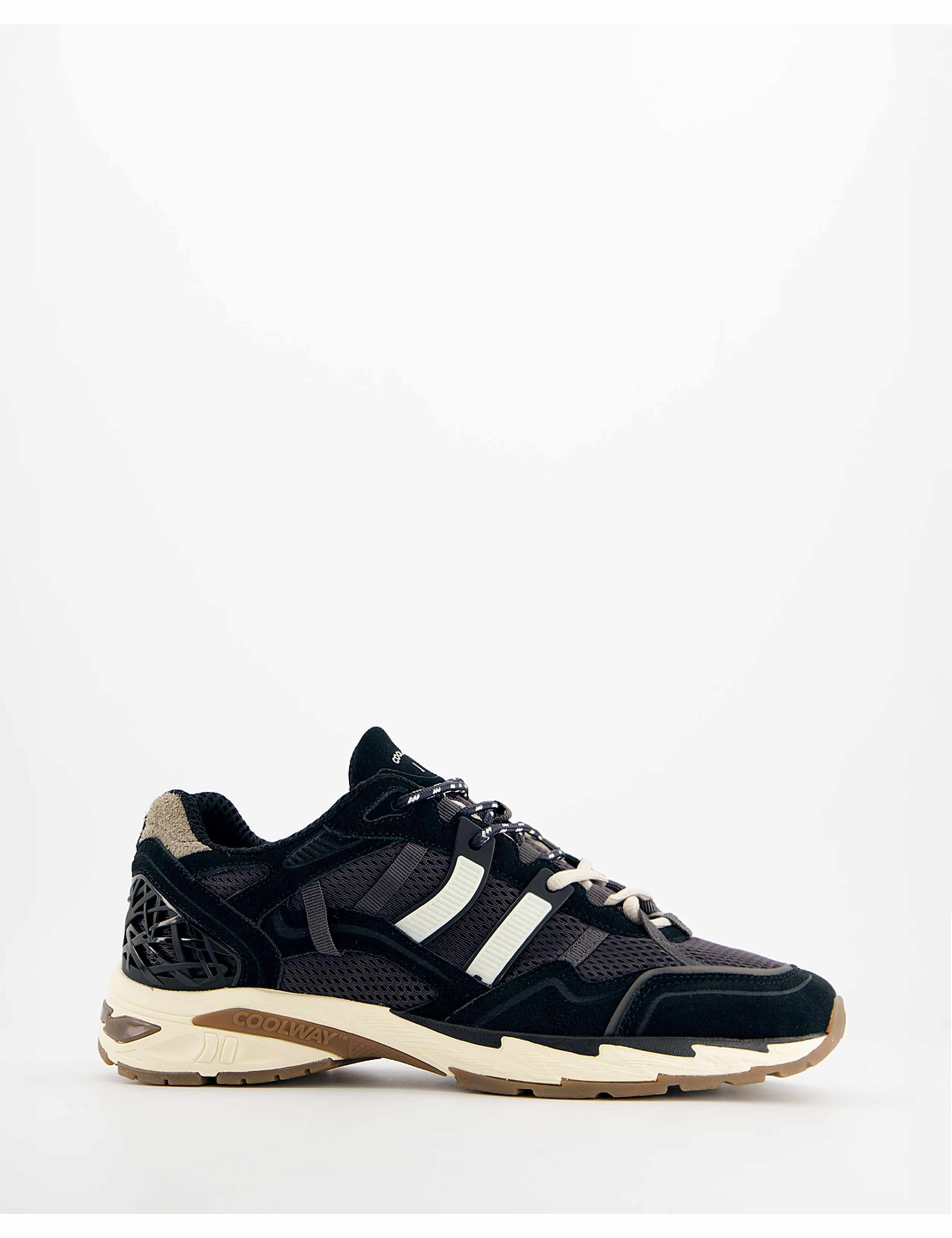 2003 Lace Up Trainers