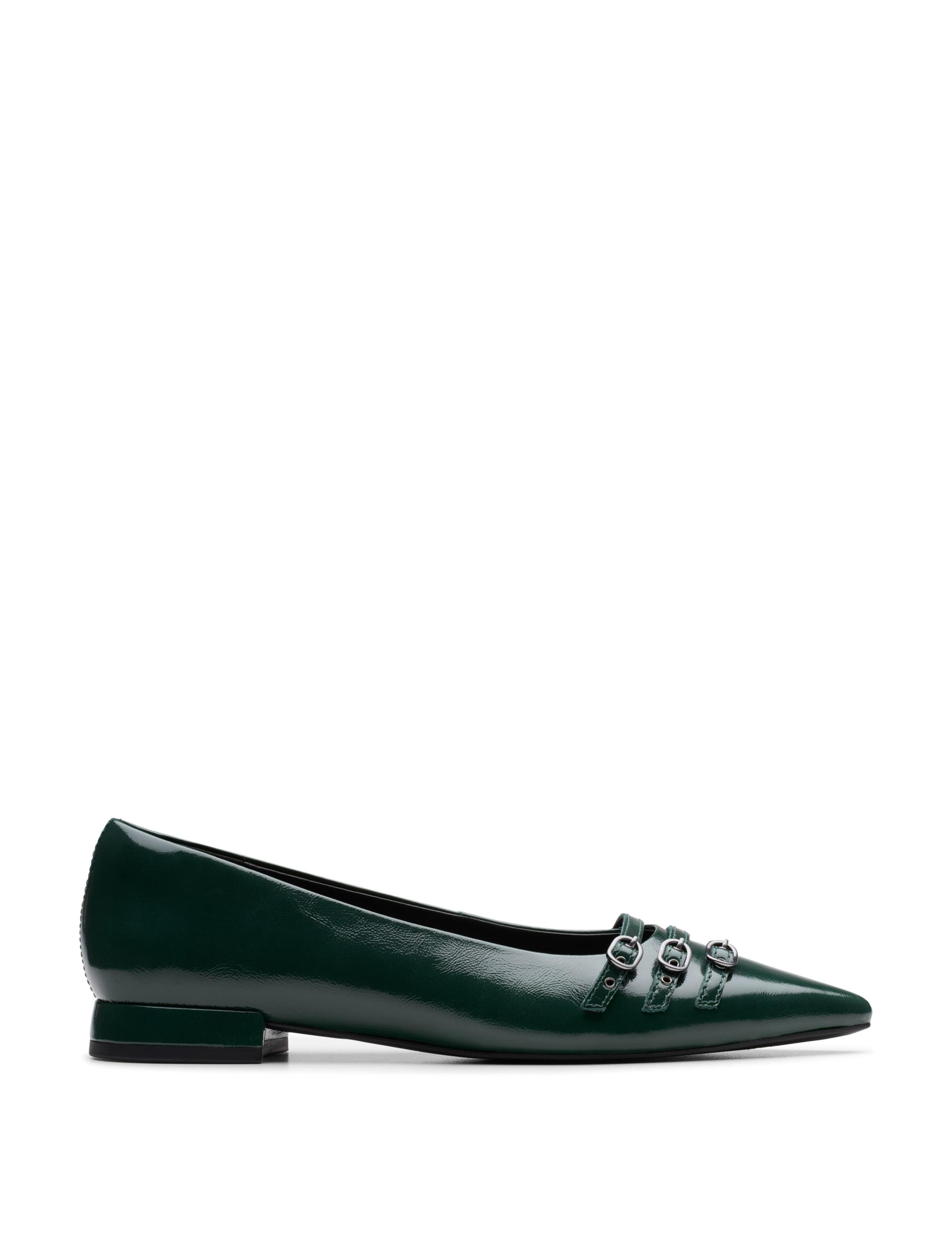 Leather Flat Pointed Pumps