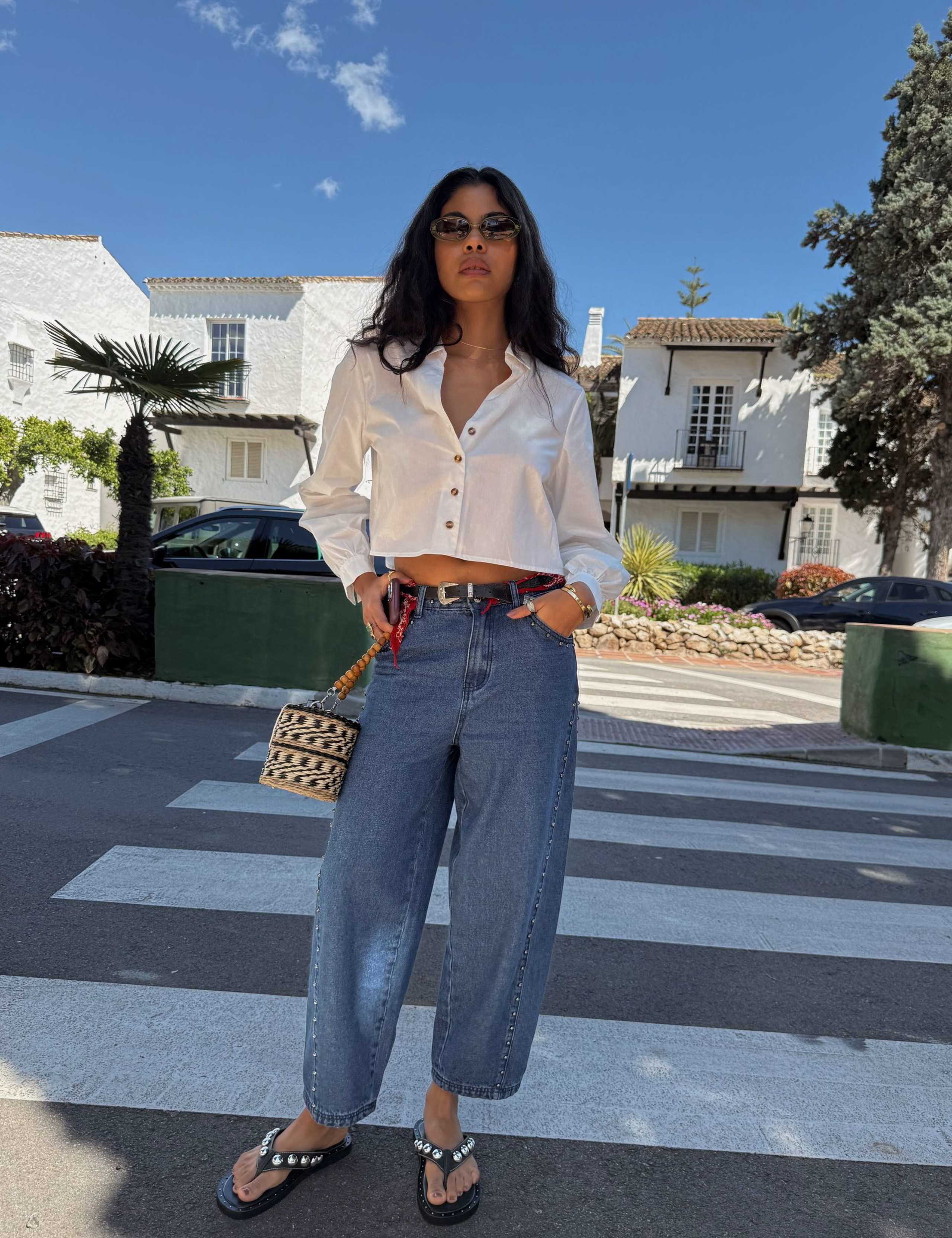 Mid Rise Stud Detail Barrel Leg Jeans