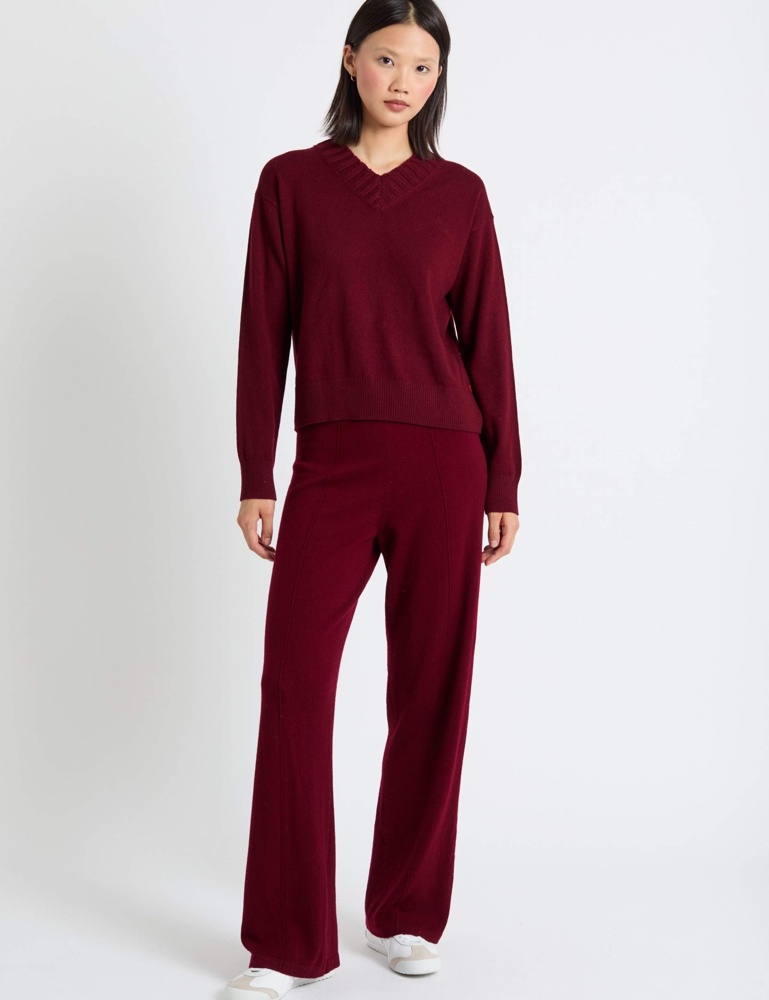 Wool Rich V-Neck Jumper with Cashmere