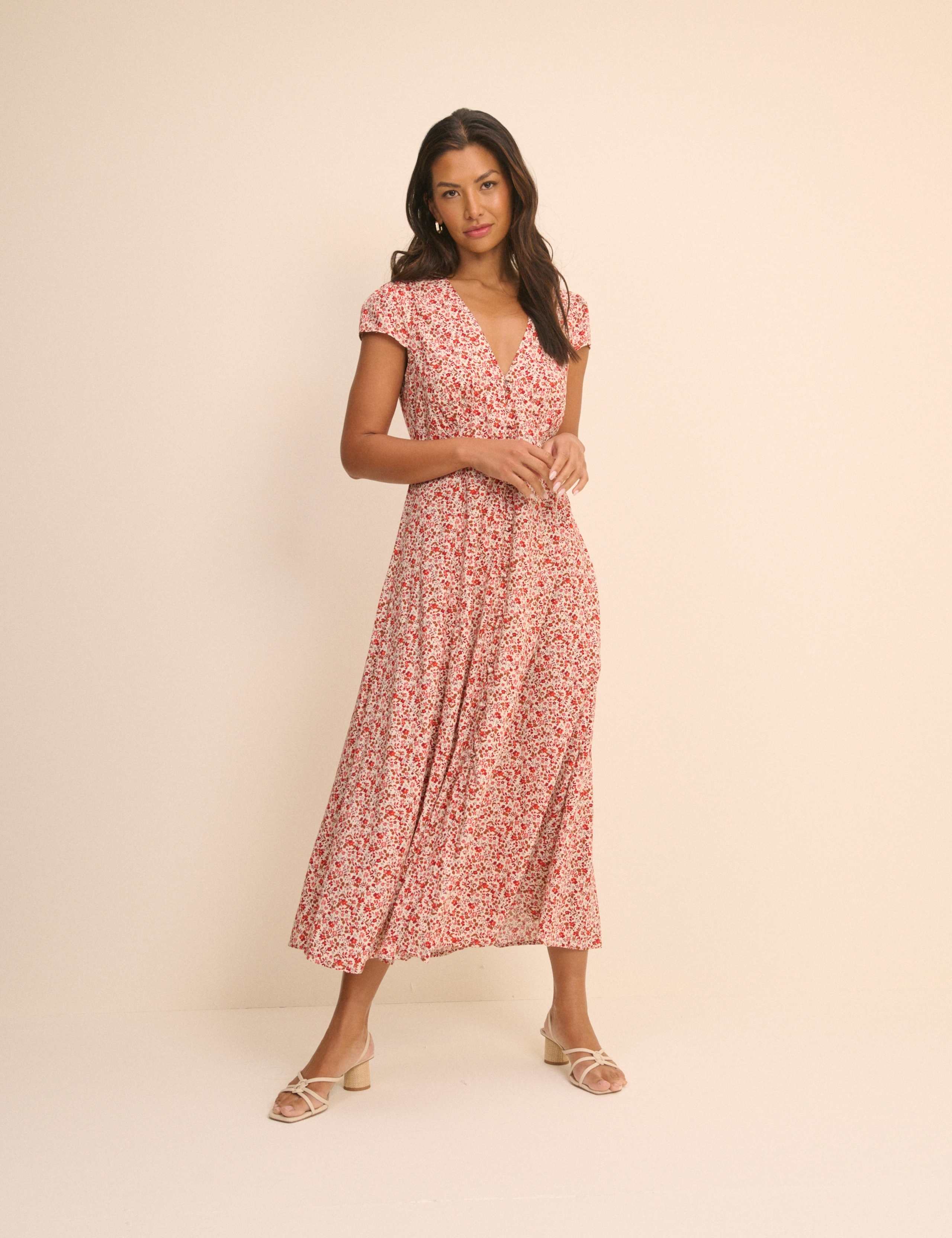 Ditsy Floral V-Neck Midi Tea Dress