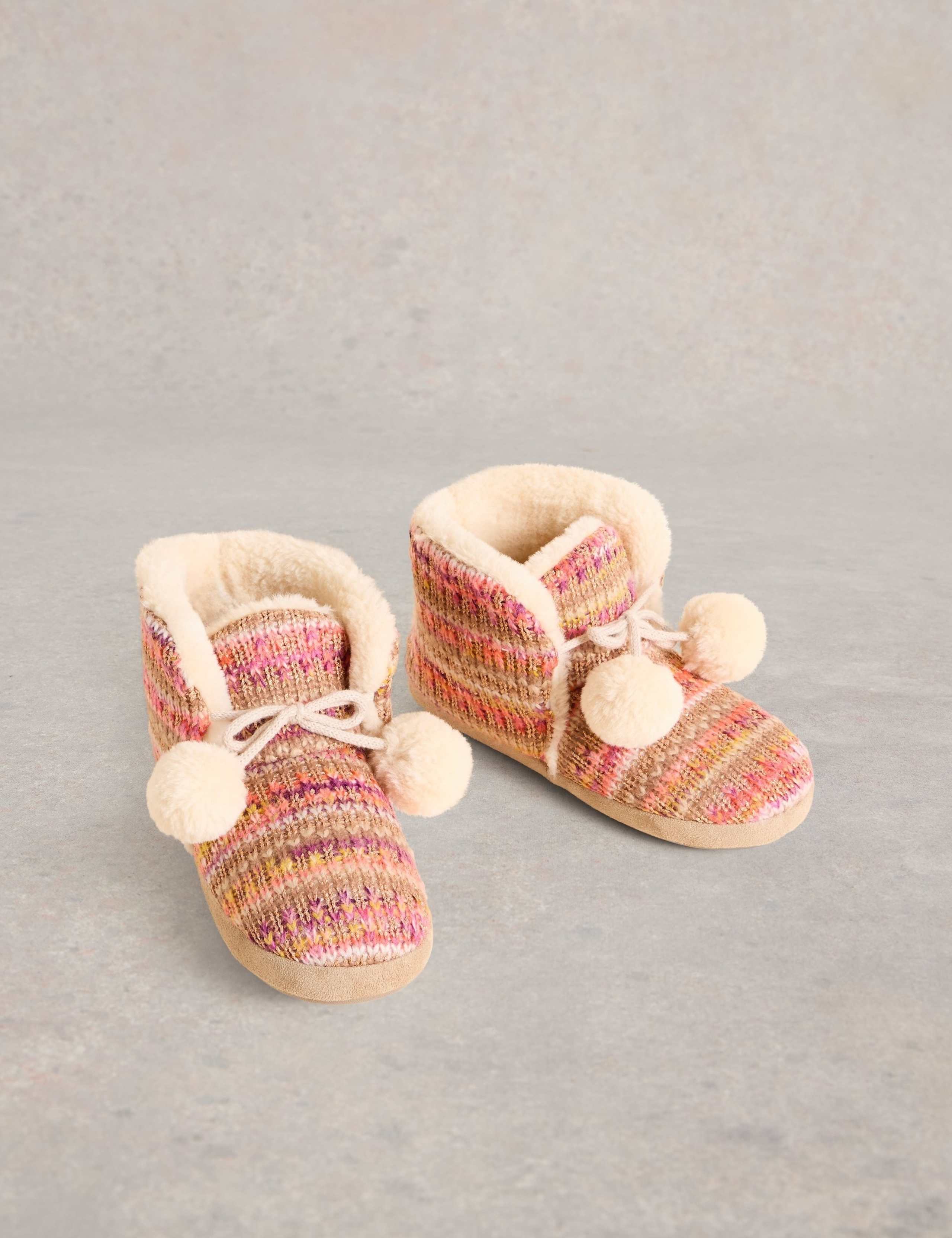 Knitted Pom Pom Slipper Boots