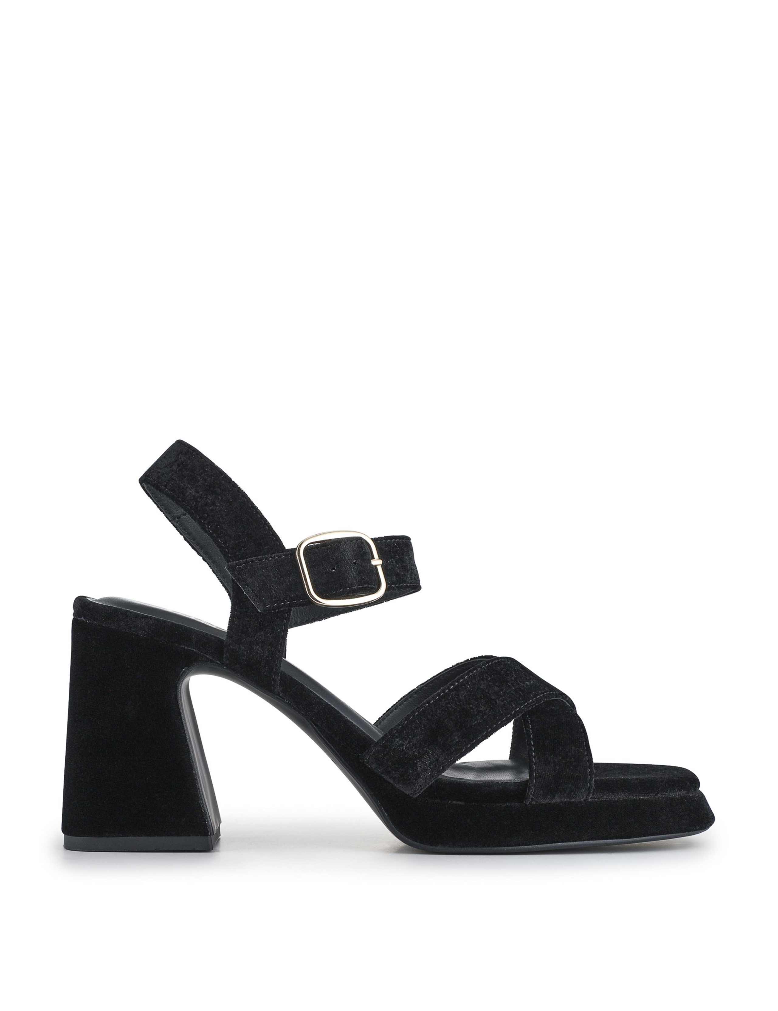 Leather Buckle Block Heel Sandals