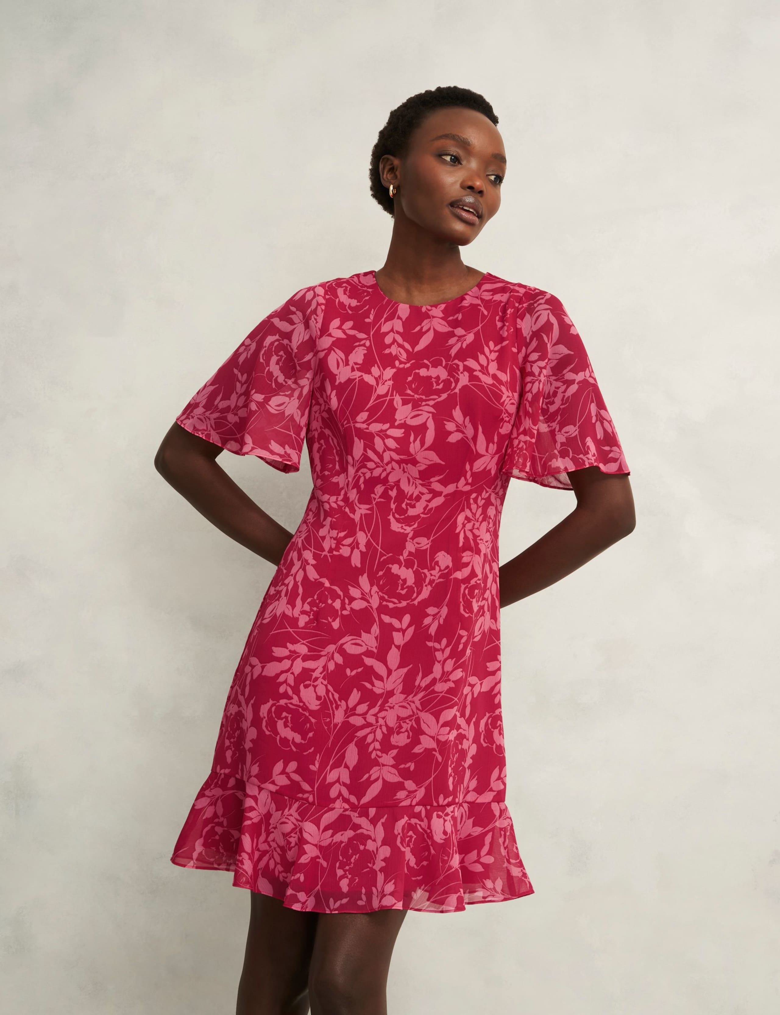 Floral Round Neck Knee Length Skater Dress