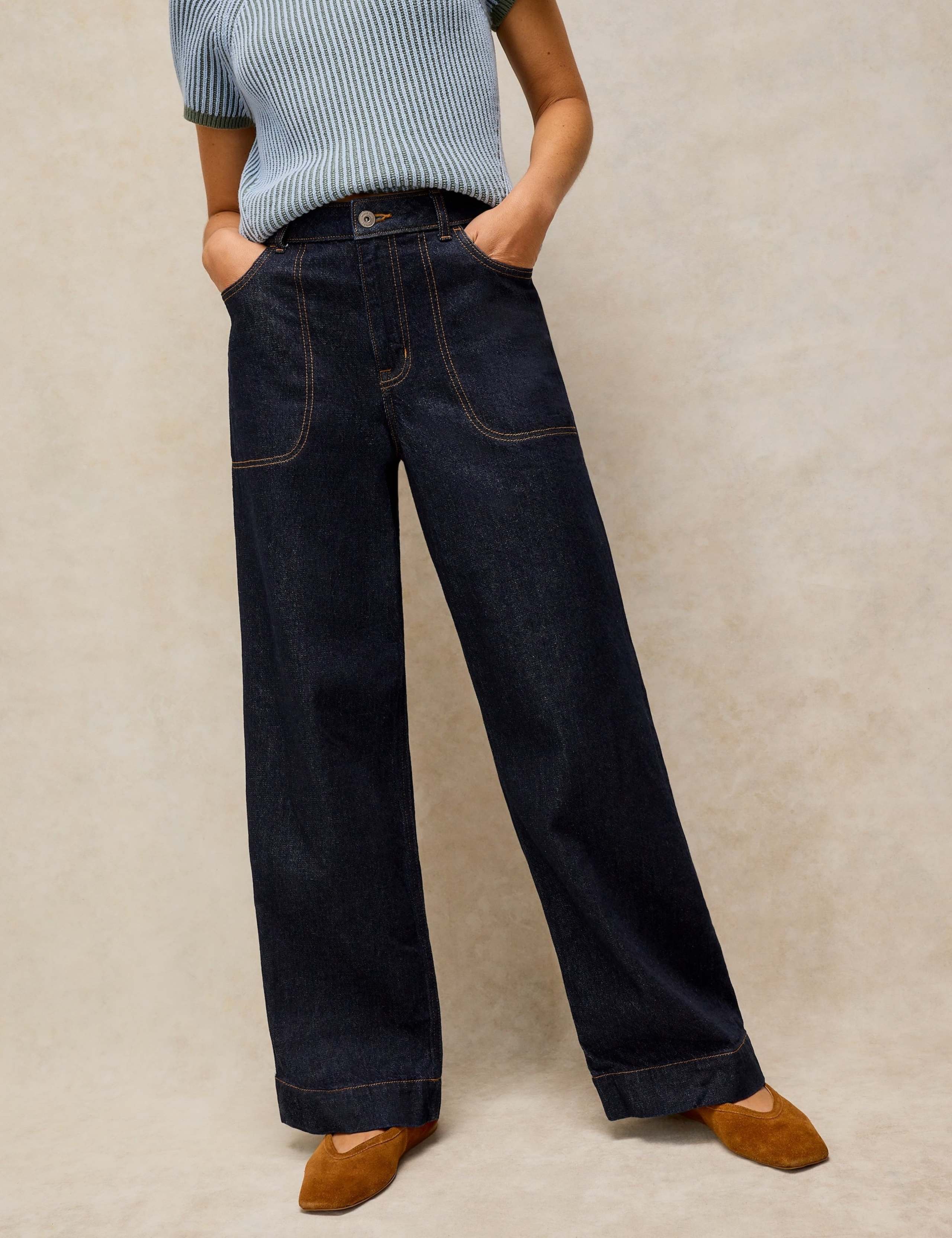 Mid Rise Wide Leg Jeans