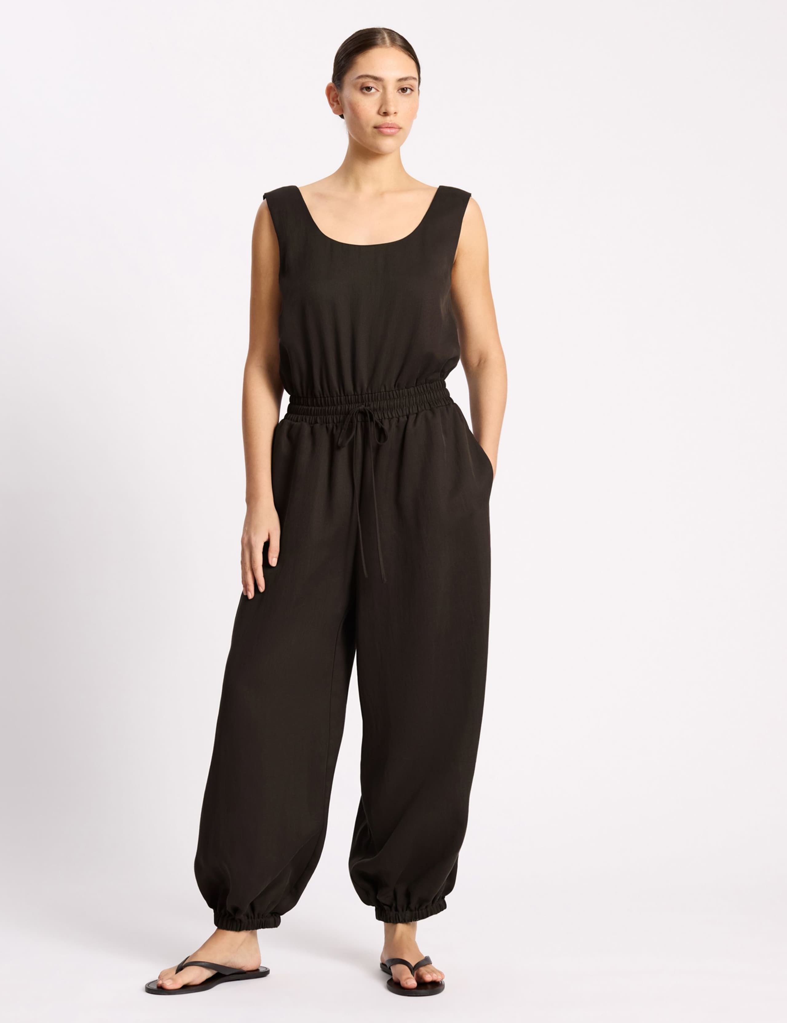 Lyocell Rich Sleeveless Balloon Leg Jumpsuit