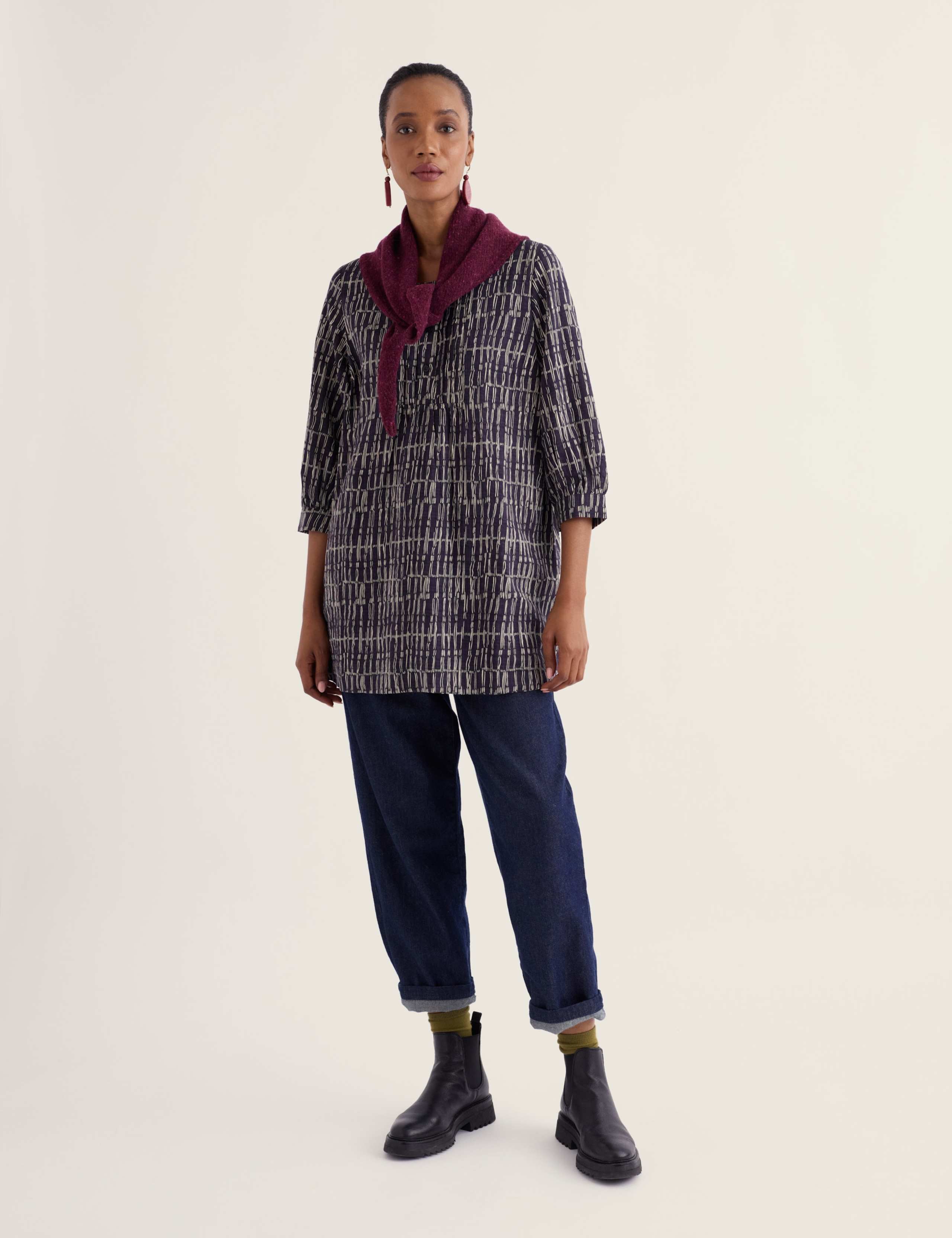 Printed Round Neck 3 Quarter Sleeve Relaxed Fit Tunic
