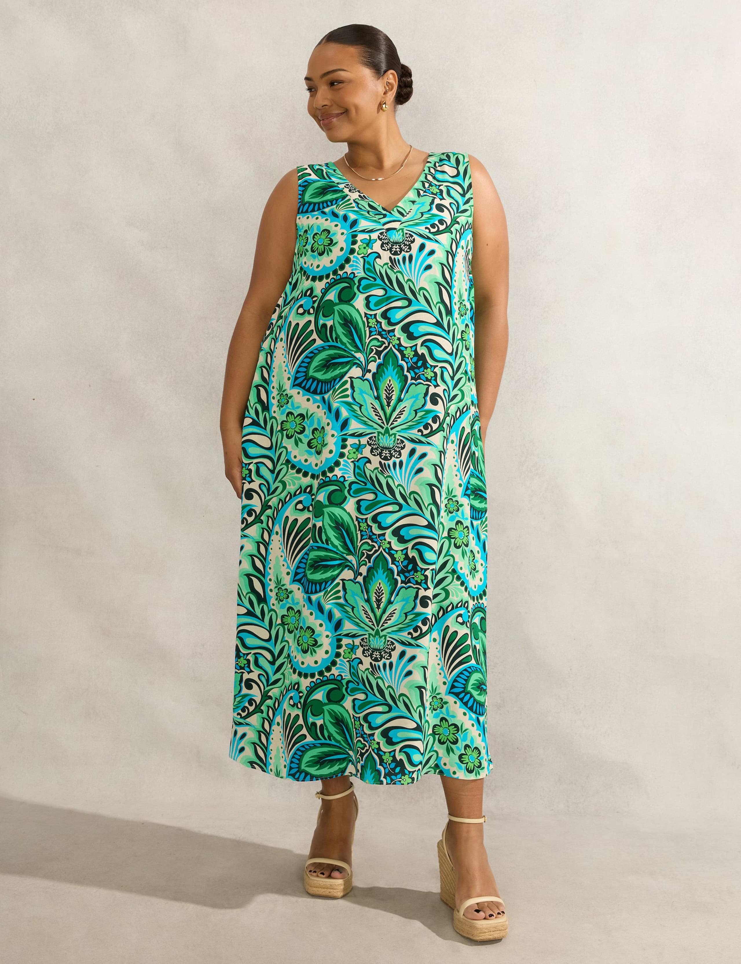 Paisley V-Neck Midaxi Tea Dress