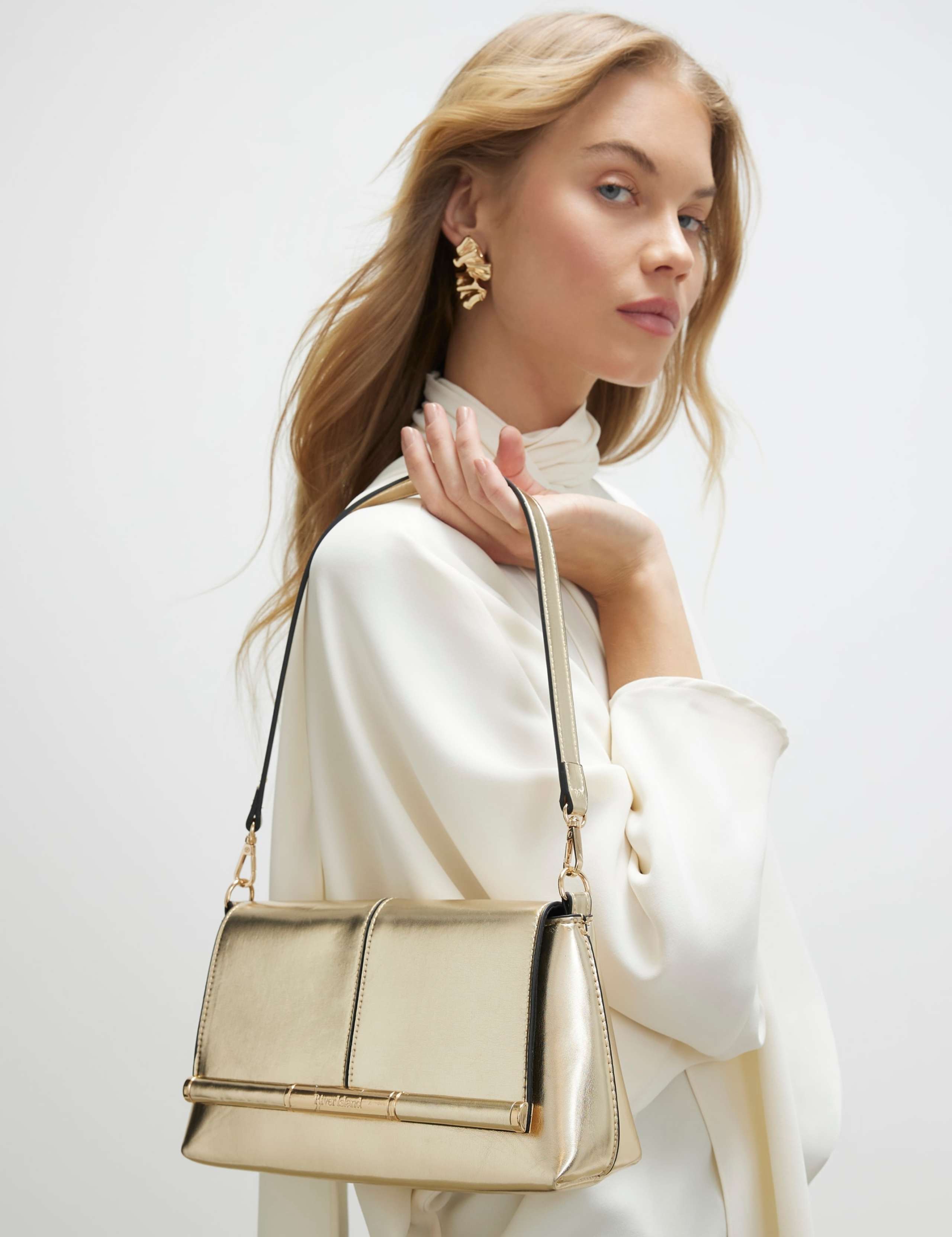 Metallic Bar Front Clutch Bag
