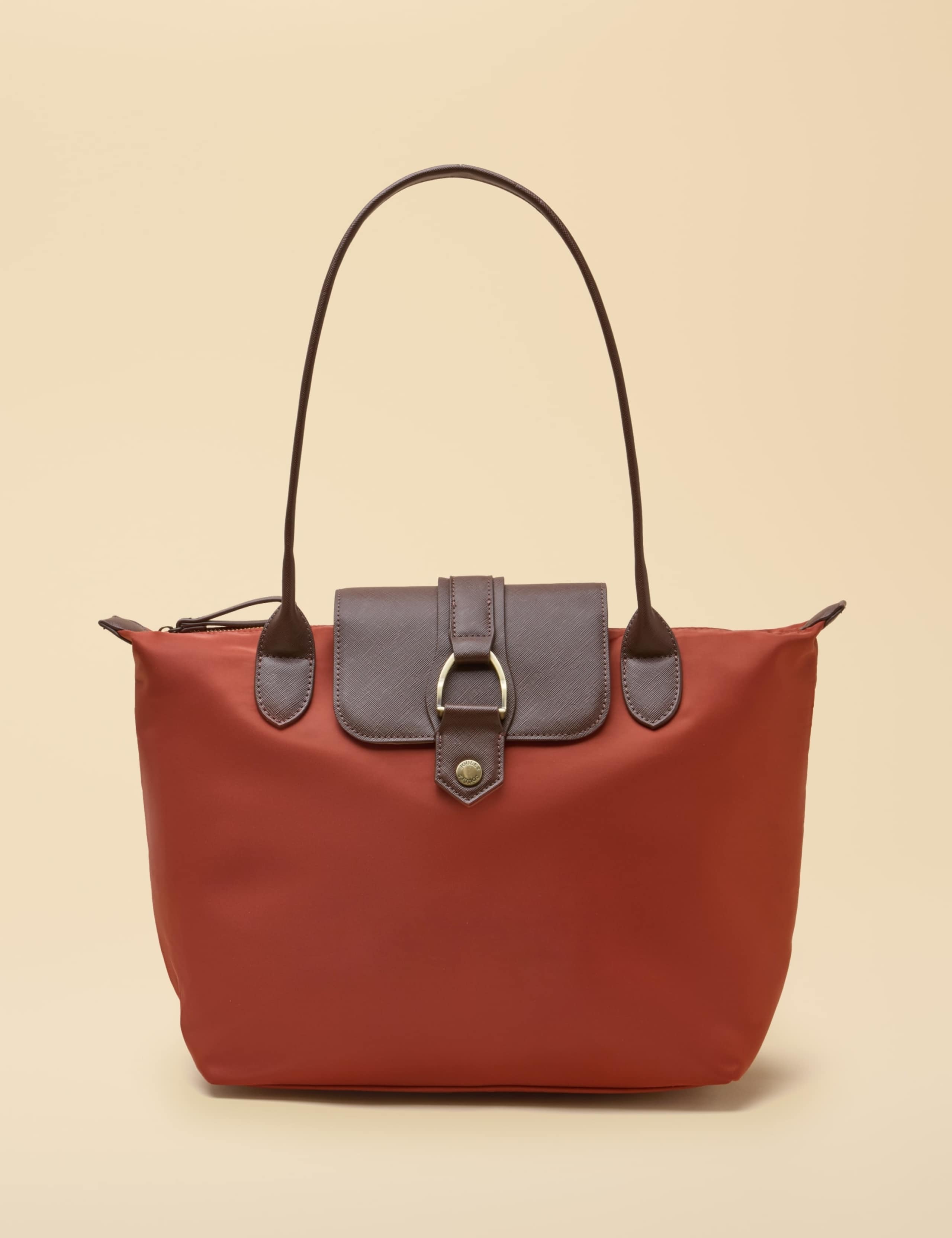 Zip Detail Tote Bag