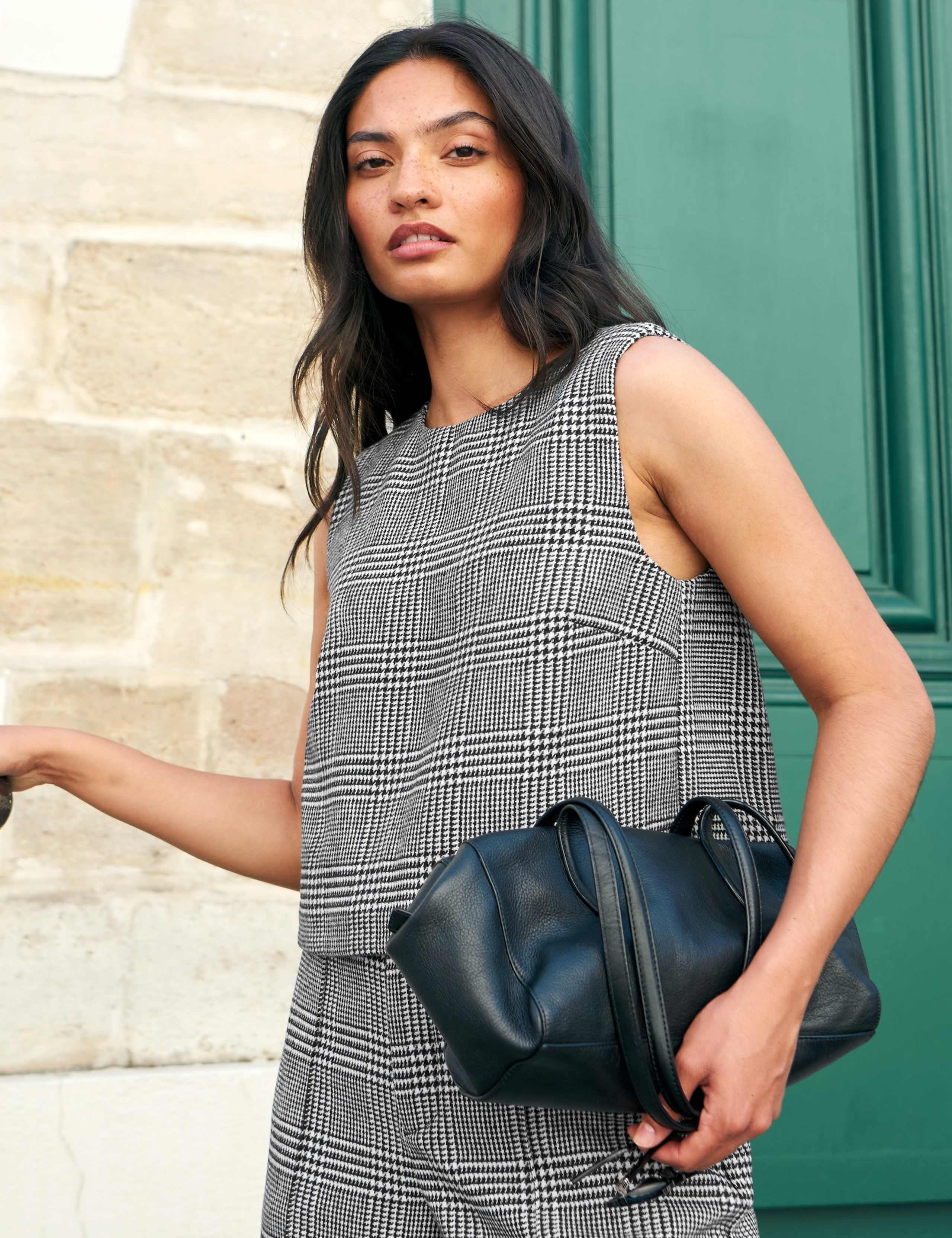 Checked Regular Fit Zip Up Shell Top
