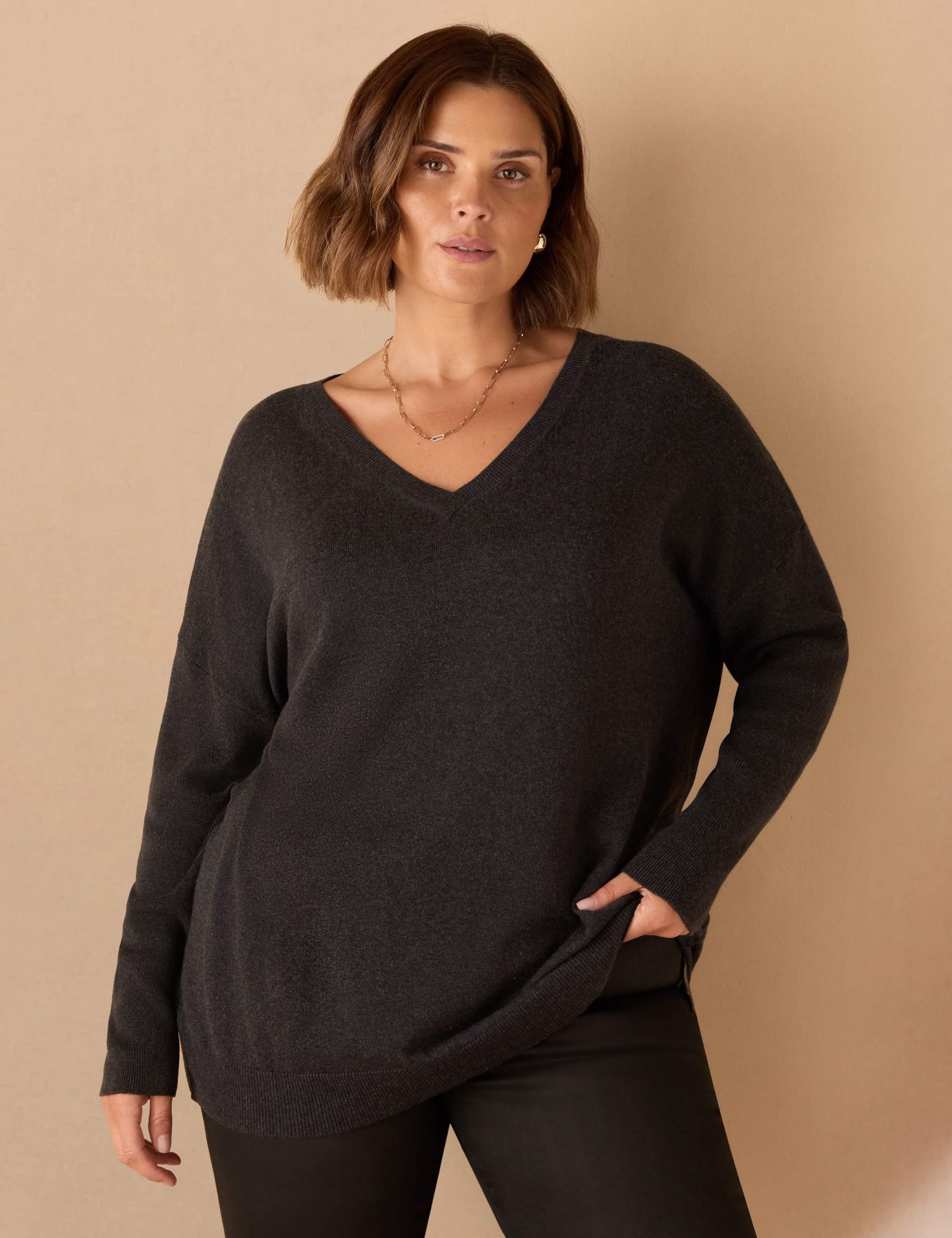 Cotton Blend V-Neck Jumper
