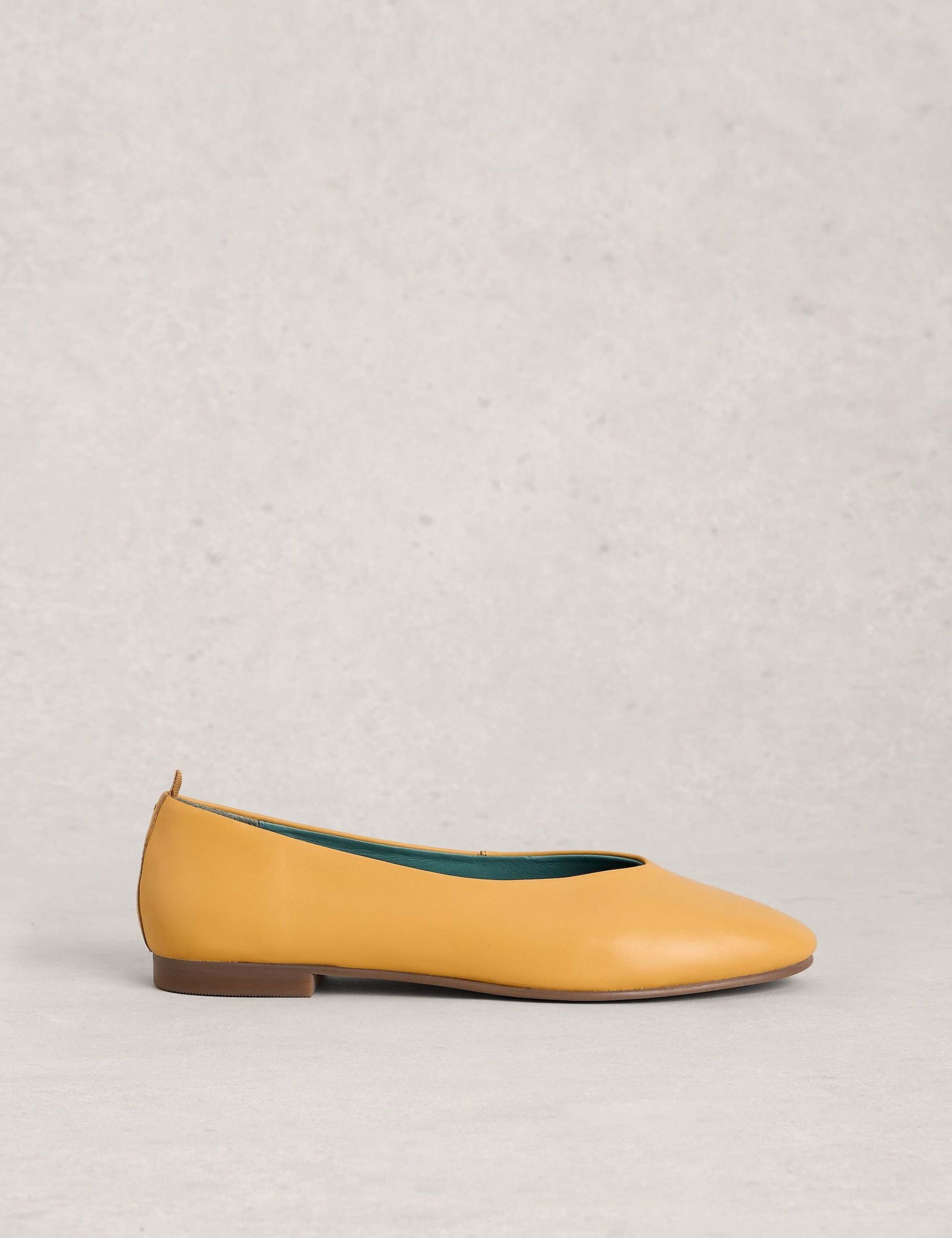 Leather Flat Ballerina Pumps