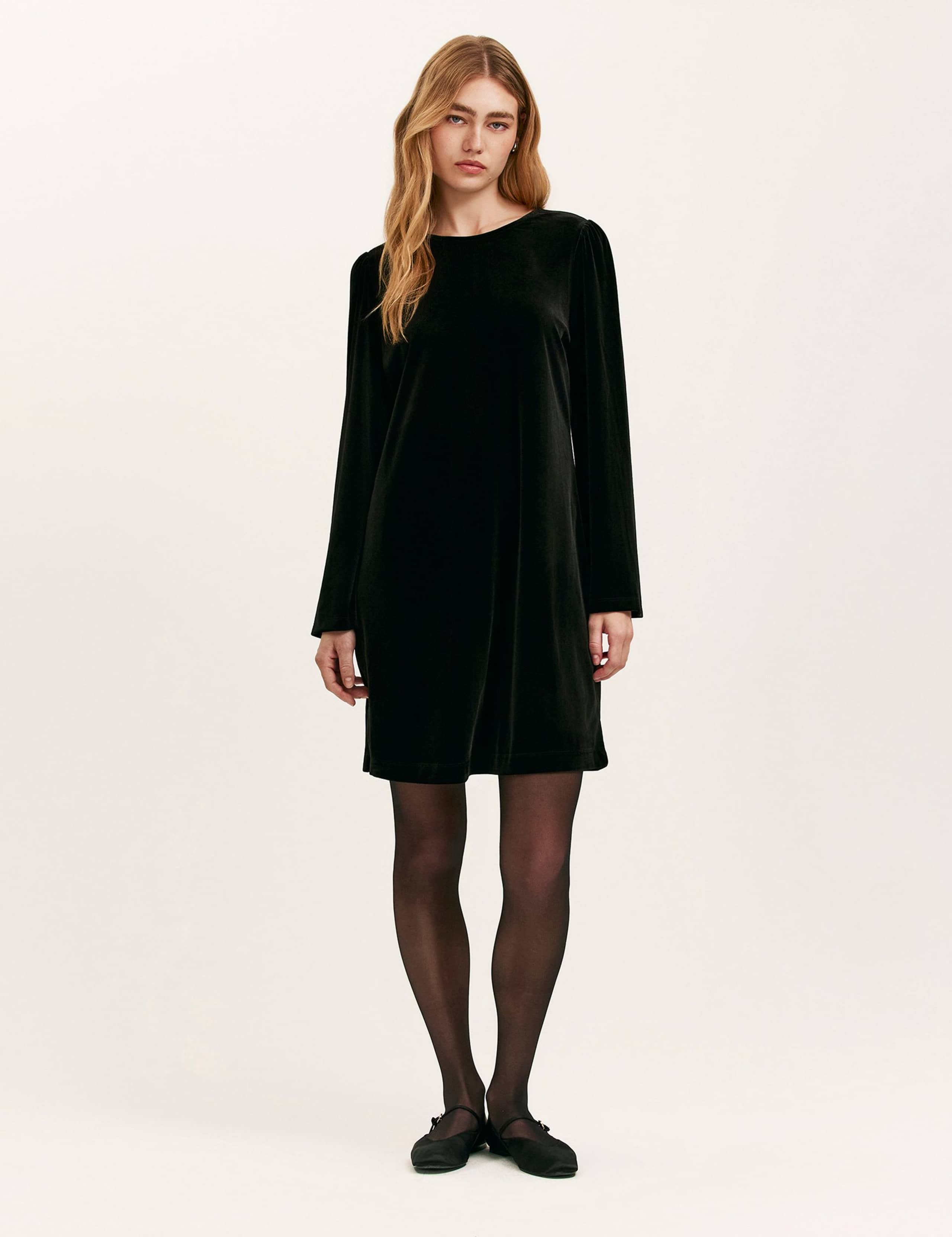 Velvet Round Neck Knee Length Skater Dress